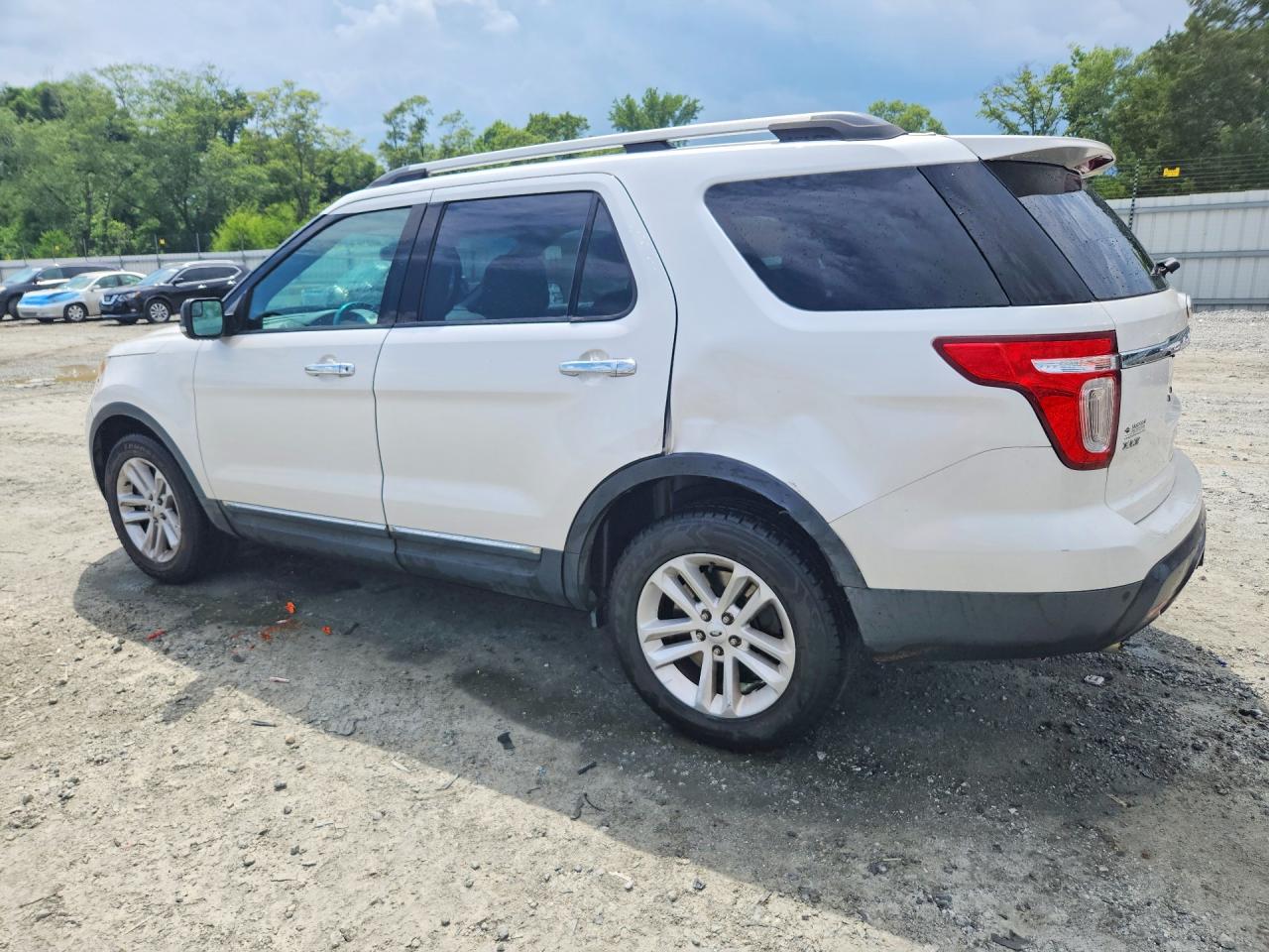 2014 Ford Explorer Xlt Белый vin: 1FM5K7D83EGB48565