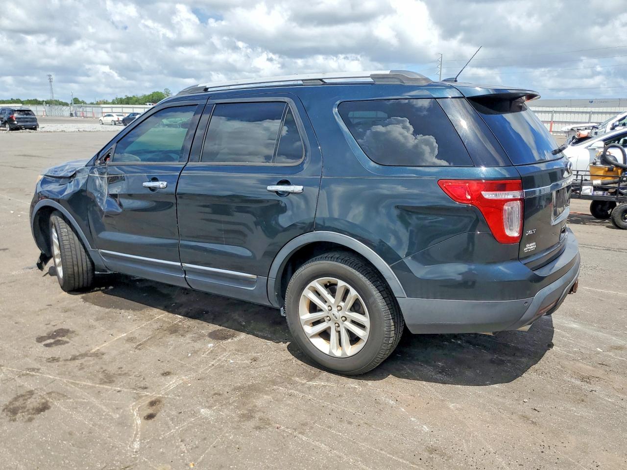2014 Ford Explorer Xlt Черный vin: 1FM5K7D83EGB57296