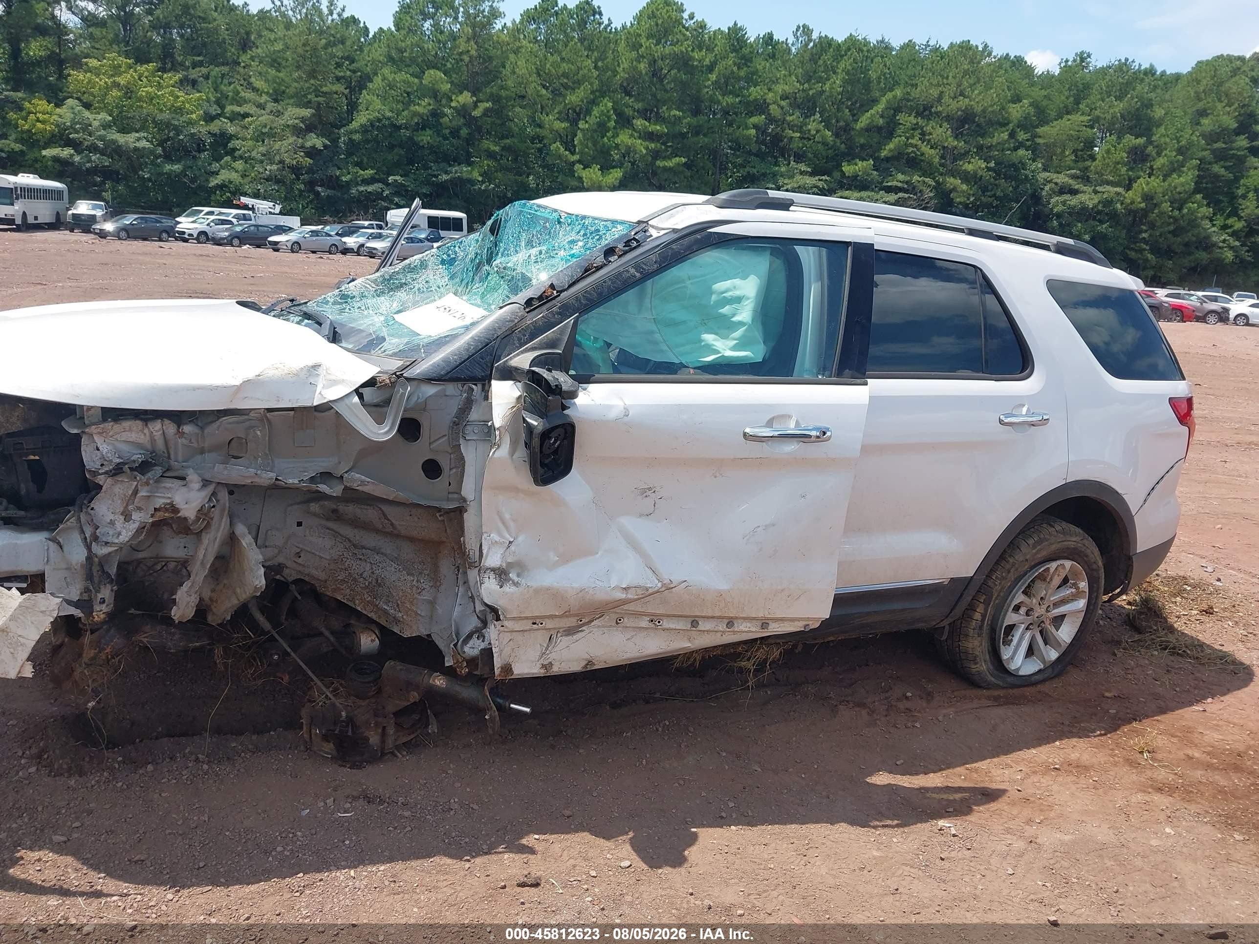 2014 Ford Explorer Xlt White vin: 1FM5K7D83EGB72235