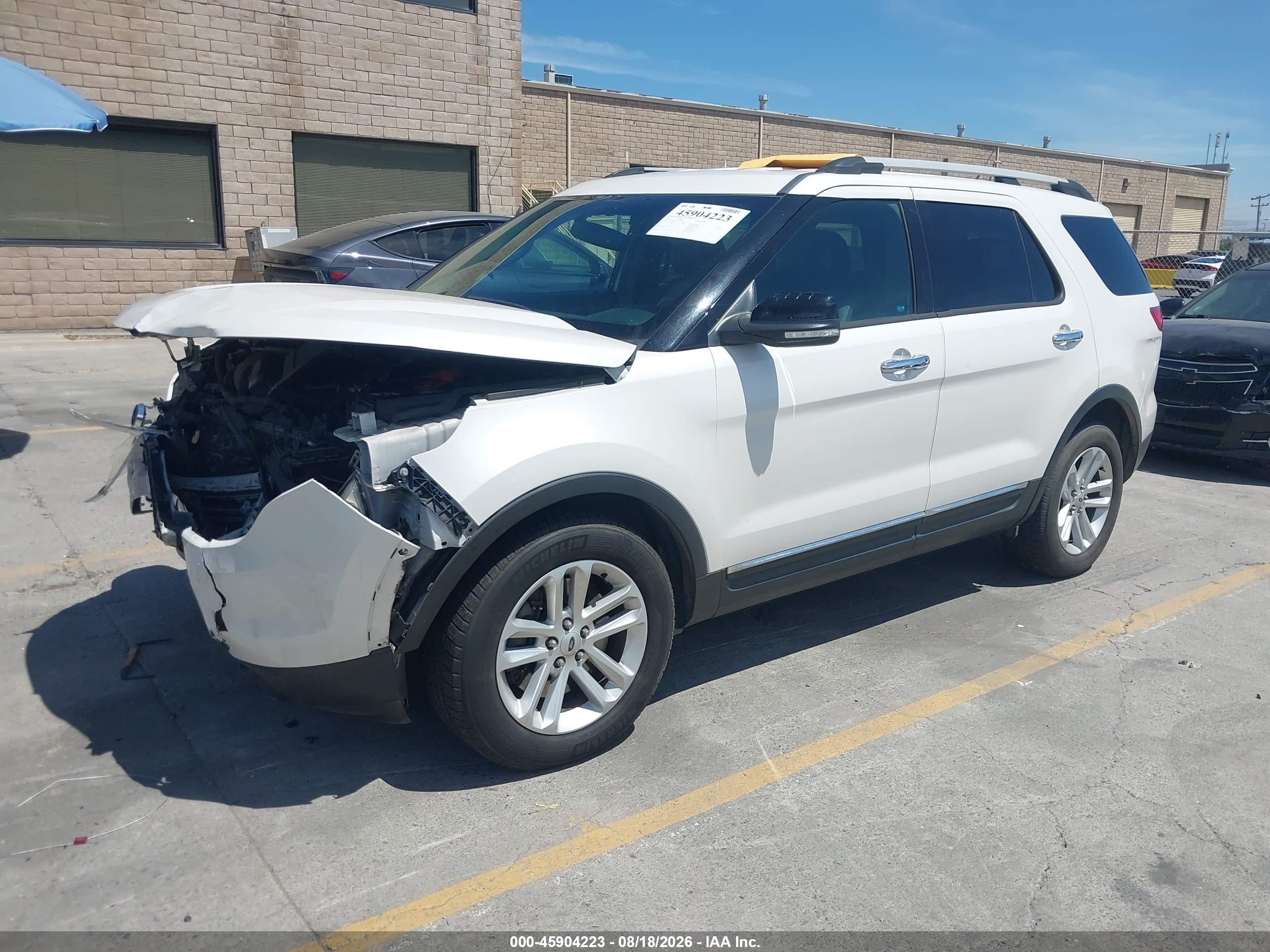 2015 Ford Explorer Xlt White vin: 1FM5K7D83FGA55756