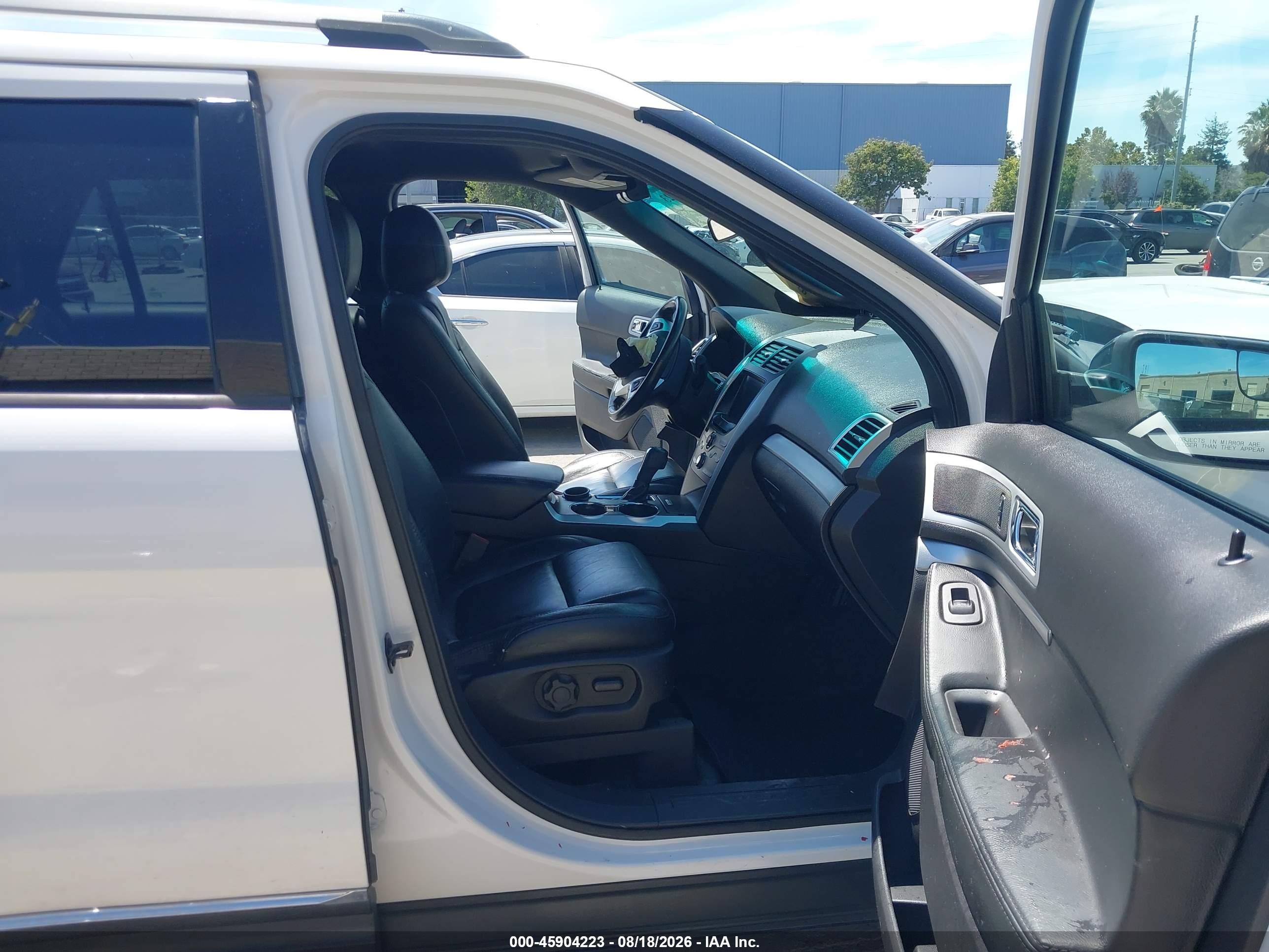 2015 Ford Explorer Xlt White vin: 1FM5K7D83FGA55756