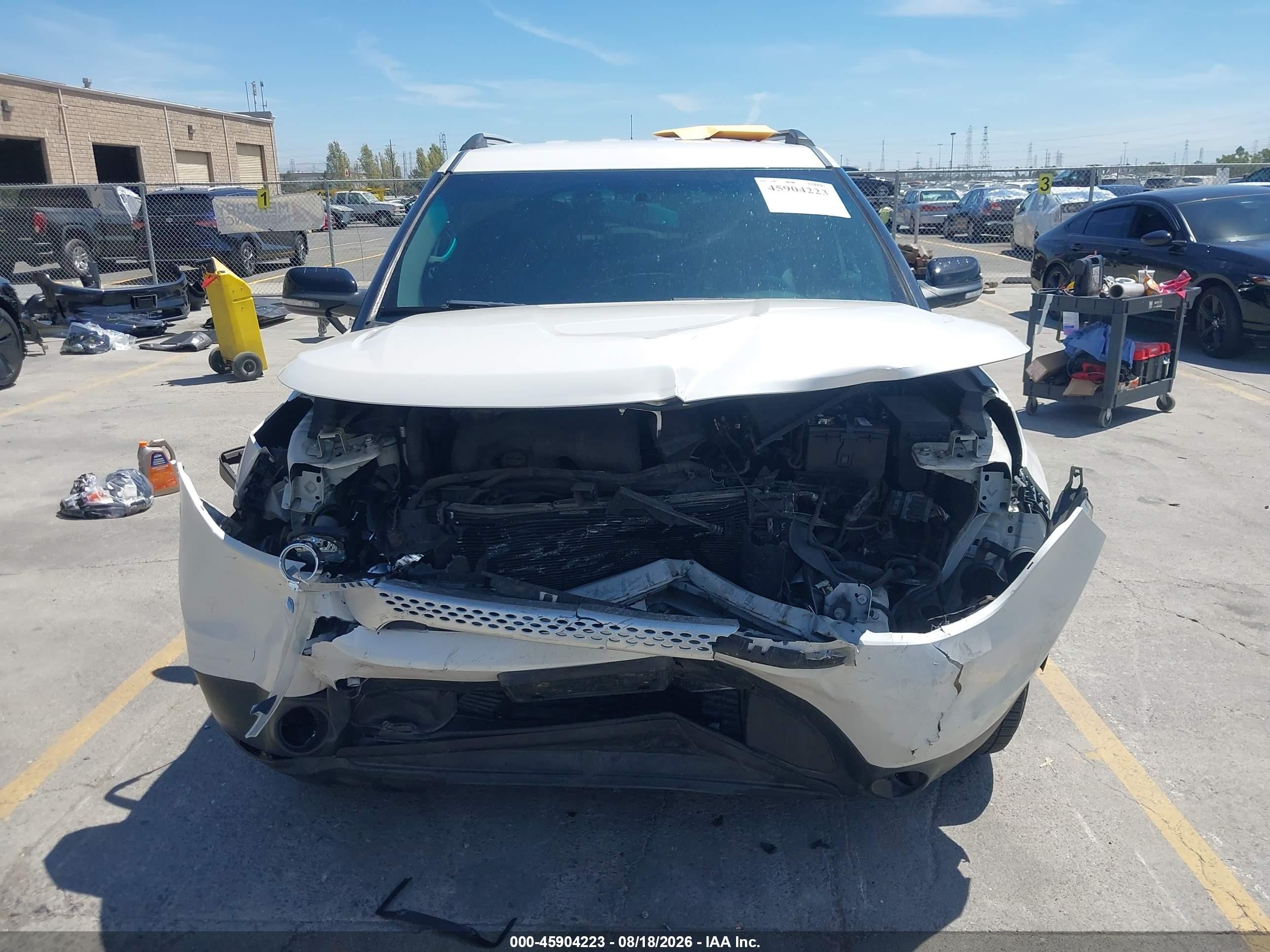 2015 Ford Explorer Xlt White vin: 1FM5K7D83FGA55756
