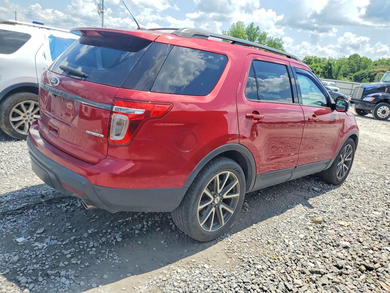 2015 Ford Explorer Xlt Red vin: 1FM5K7D83FGA82293