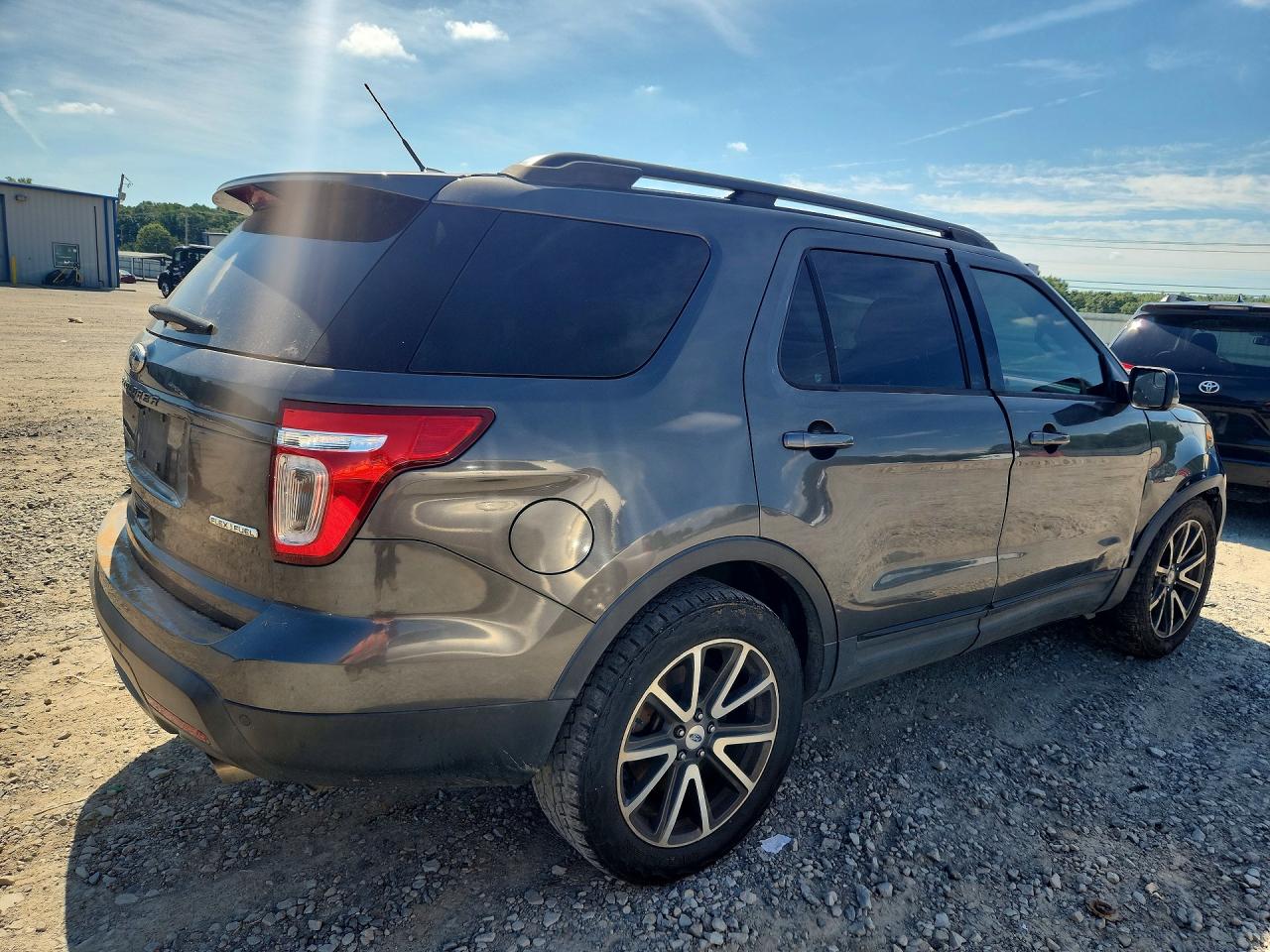 2015 Ford Explorer Xlt Gray vin: 1FM5K7D83FGB25045