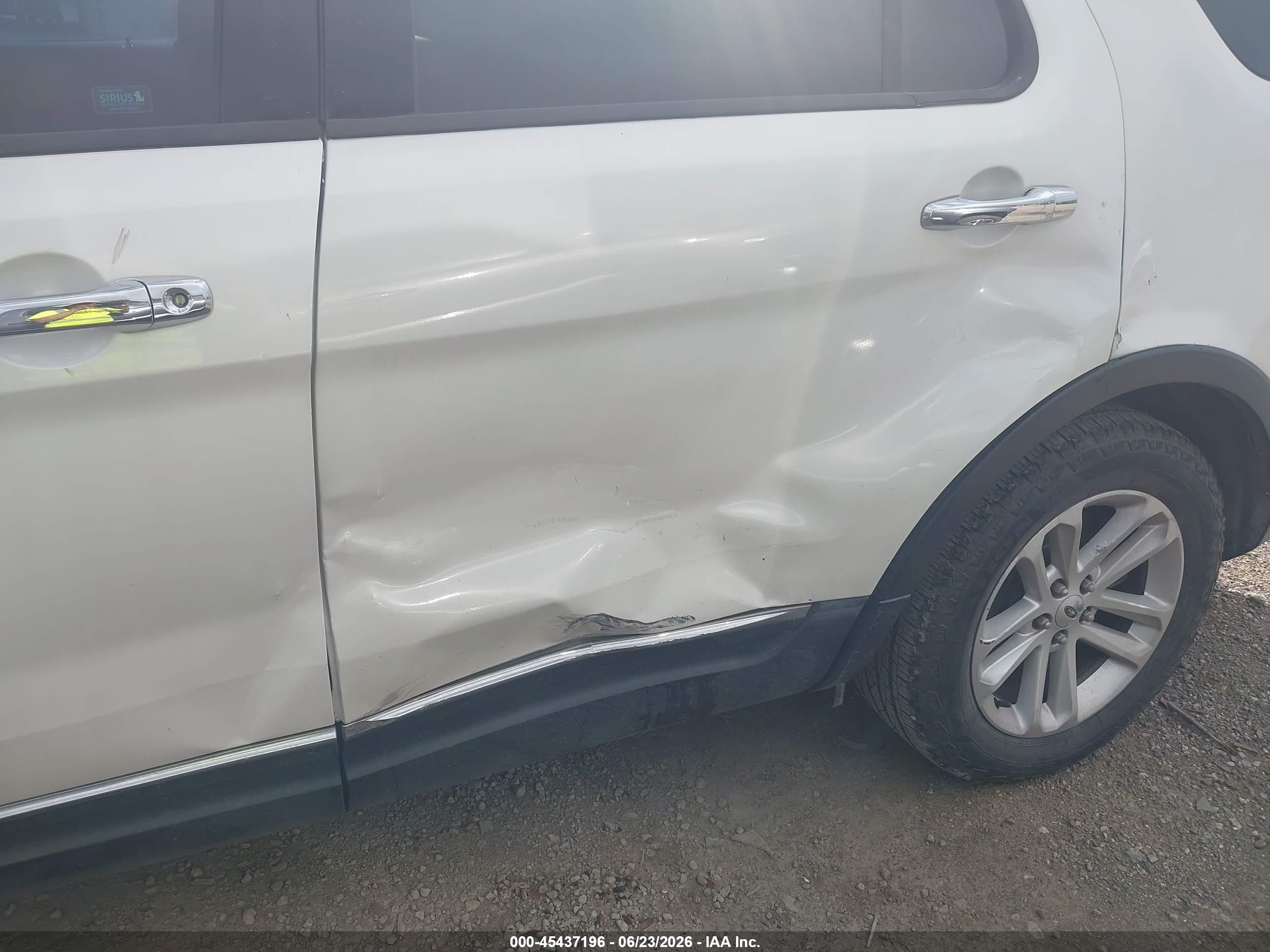 2015 Ford Explorer Xlt White vin: 1FM5K7D83FGB49586