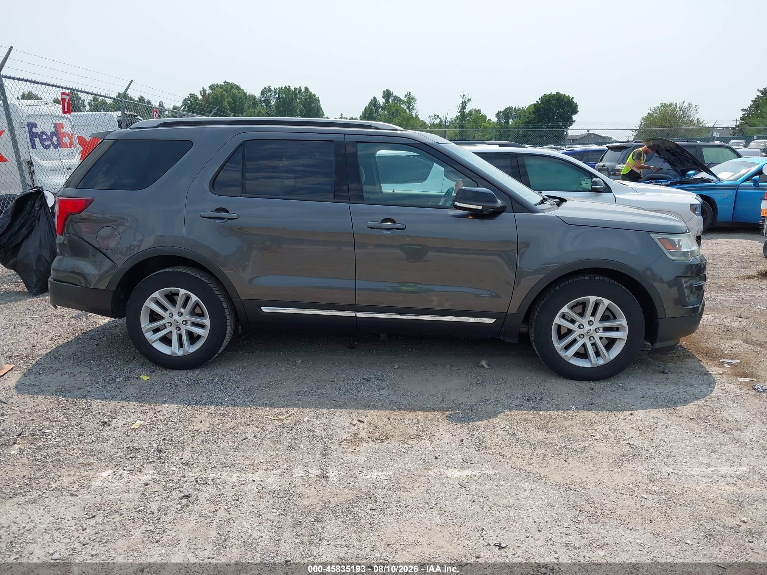 2016 Ford Explorer Xlt Gray vin: 1FM5K7D83GGA42345