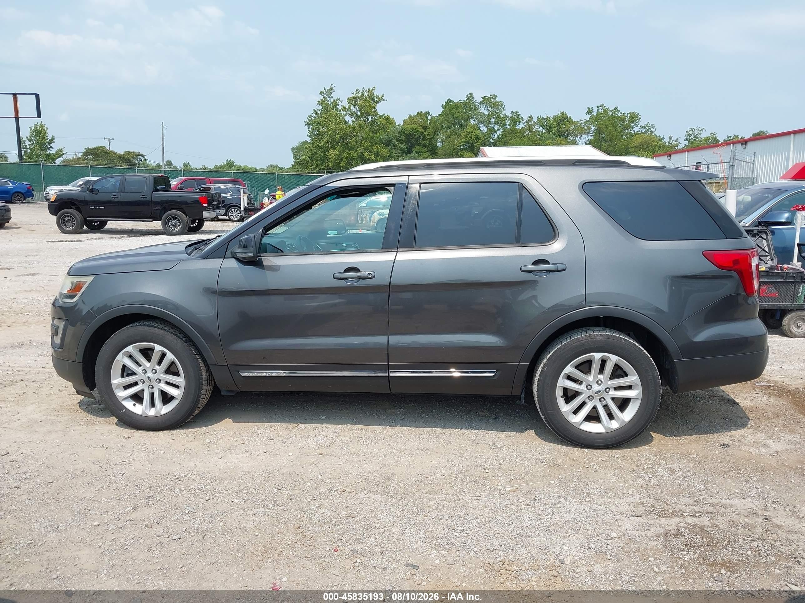 2016 Ford Explorer Xlt Gray vin: 1FM5K7D83GGA42345