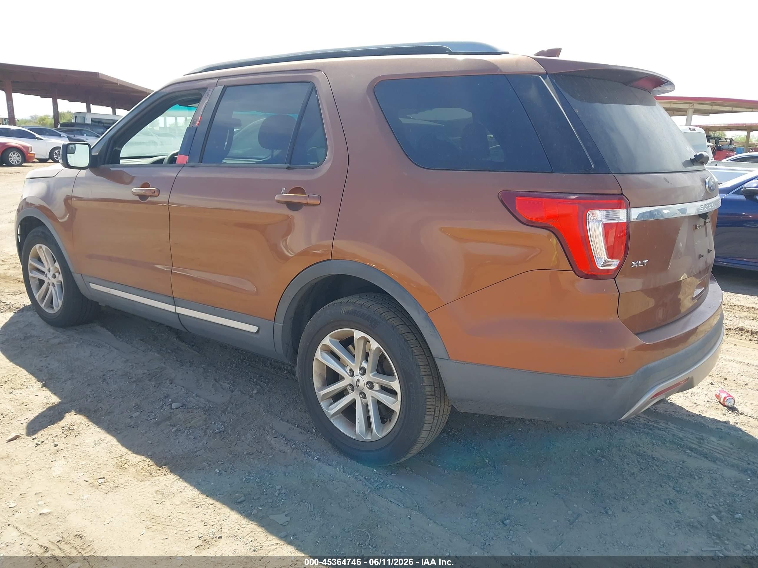 2017 Ford Explorer Xlt Orange vin: 1FM5K7D83HGA69949