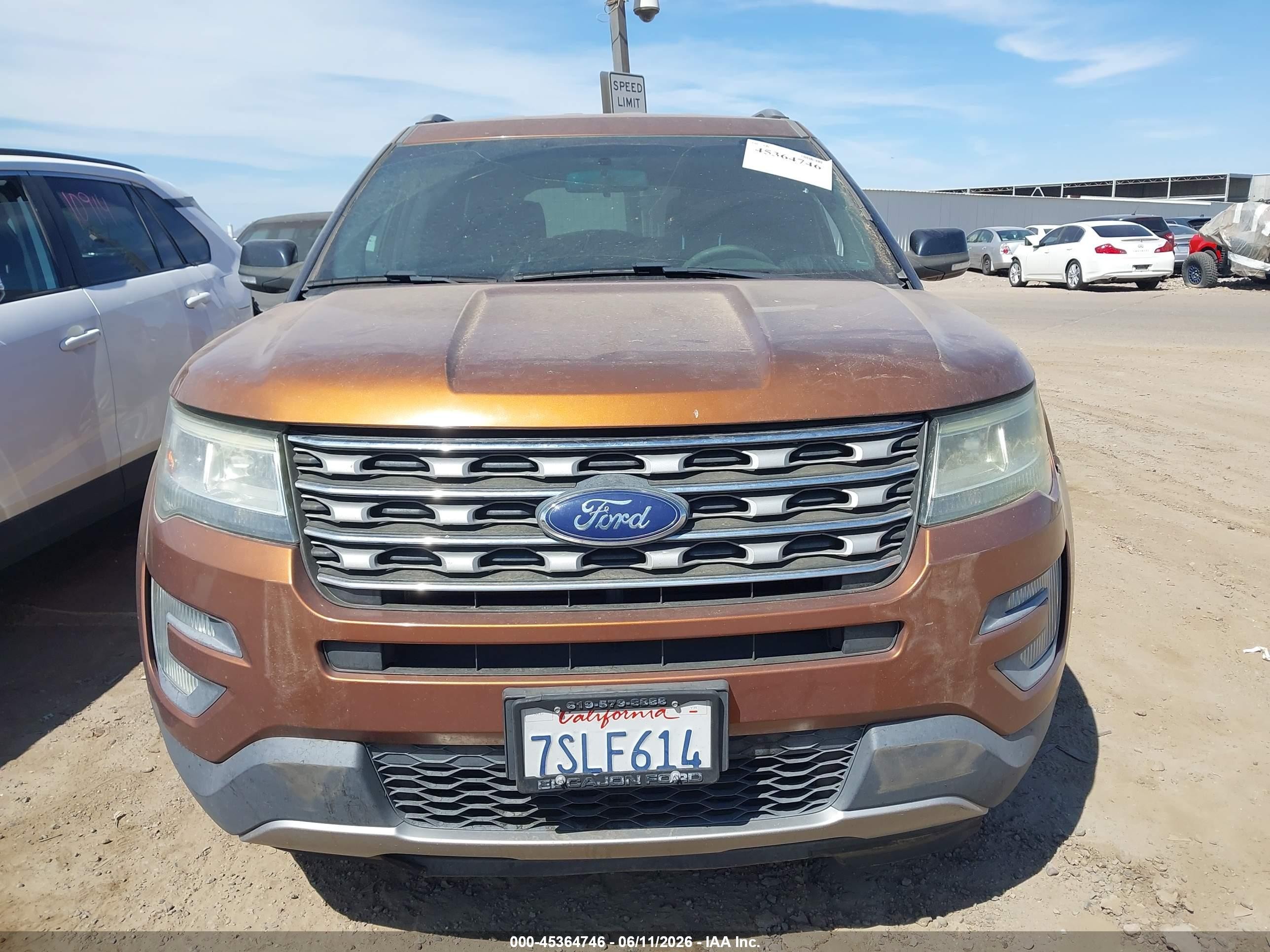 2017 Ford Explorer Xlt Orange vin: 1FM5K7D83HGA69949