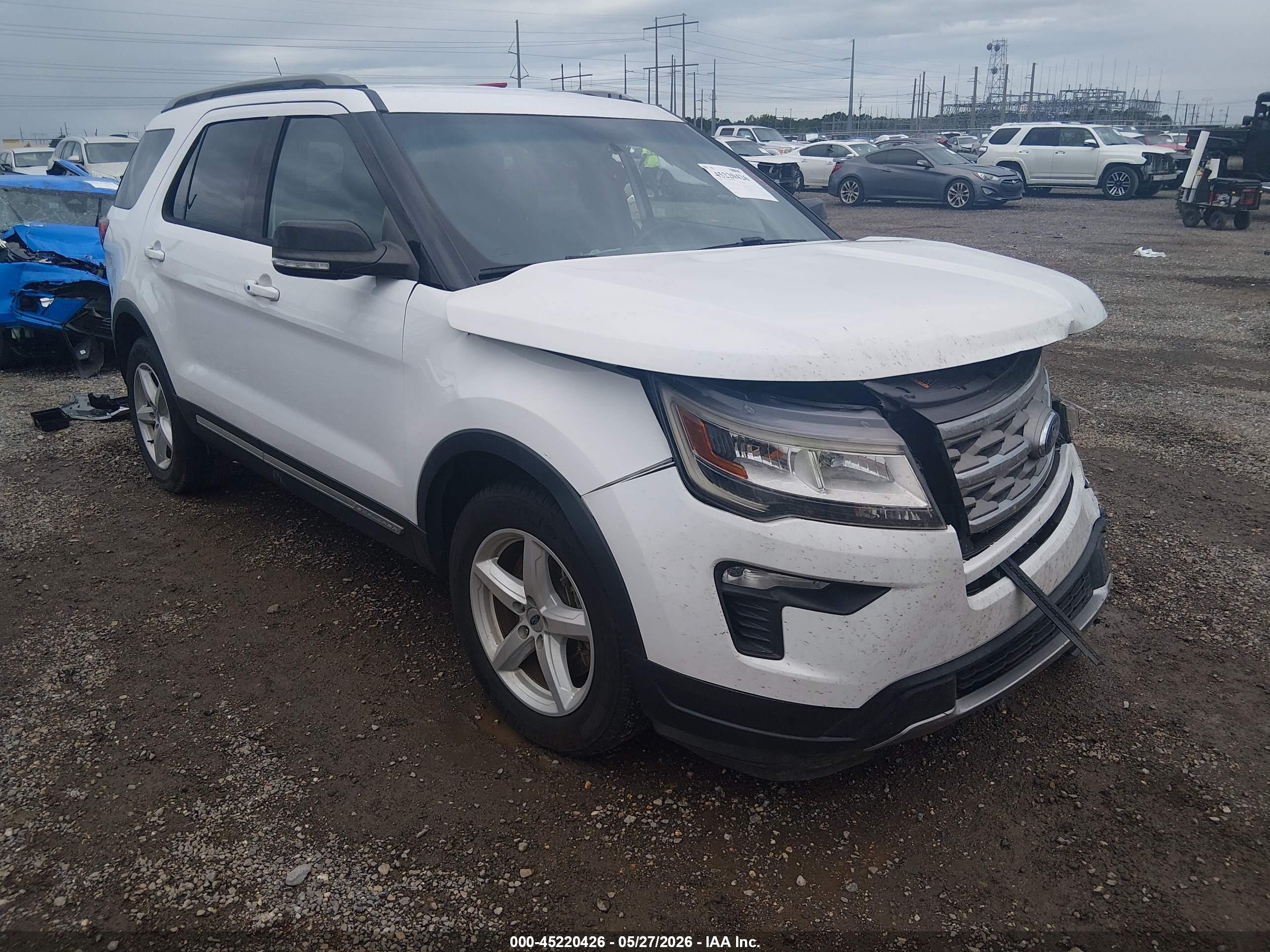 2018 Ford Explorer Xlt White vin: 1FM5K7D83JGA76602