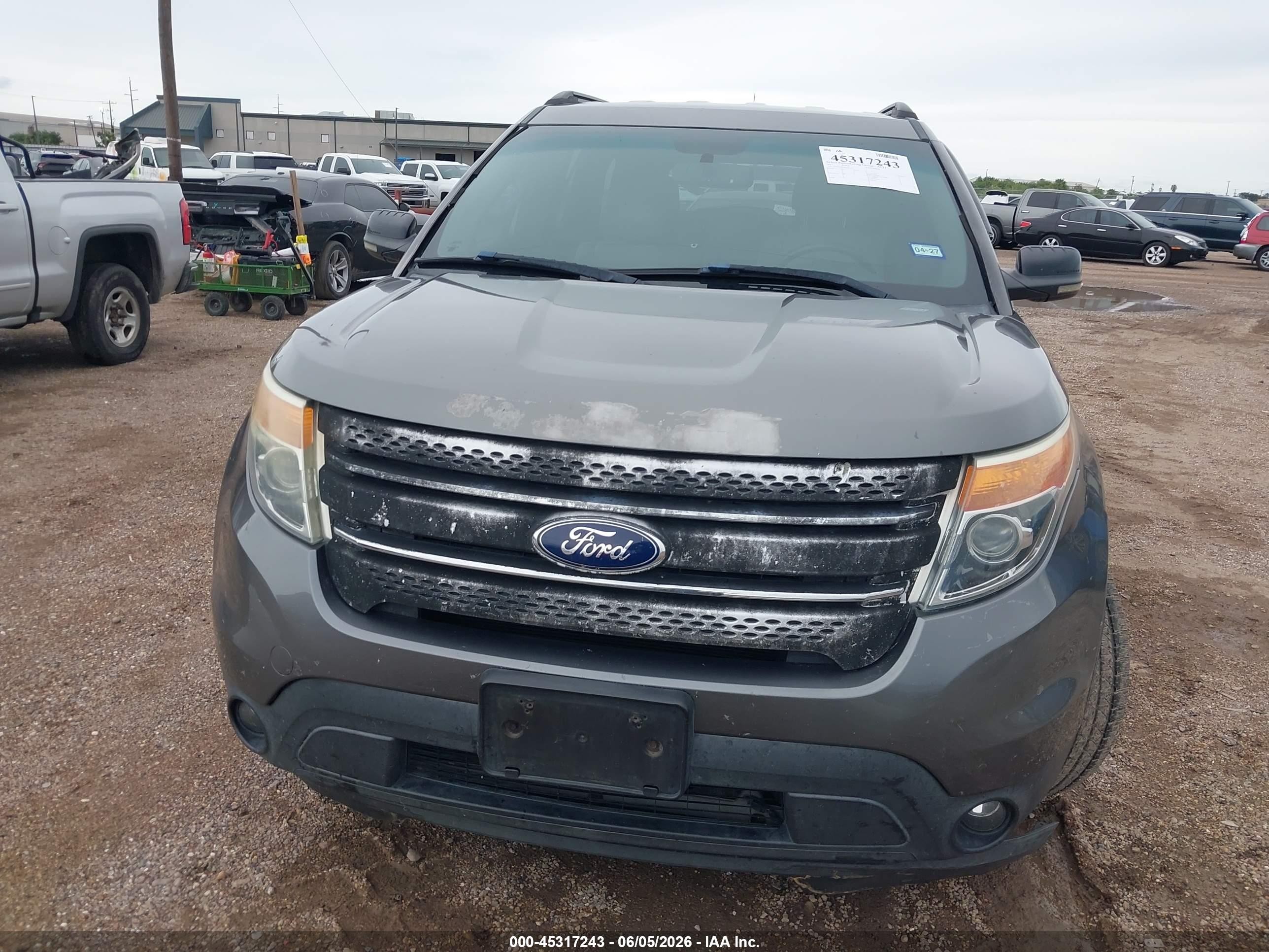 2013 Ford Explorer Xlt Серый vin: 1FM5K7D84DGA11729