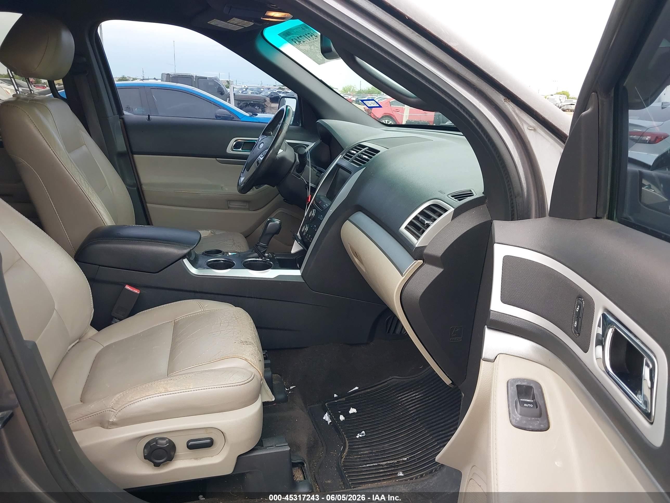 2013 Ford Explorer Xlt Серый vin: 1FM5K7D84DGA11729