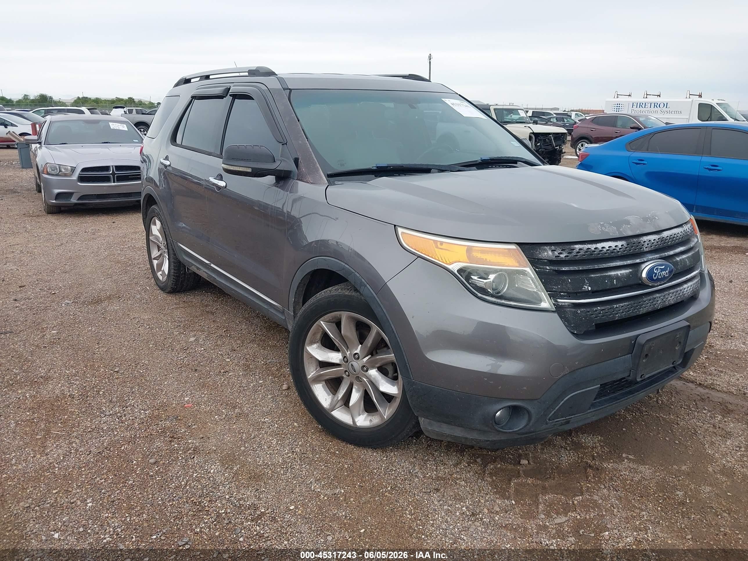 2013 Ford Explorer Xlt Серый vin: 1FM5K7D84DGA11729