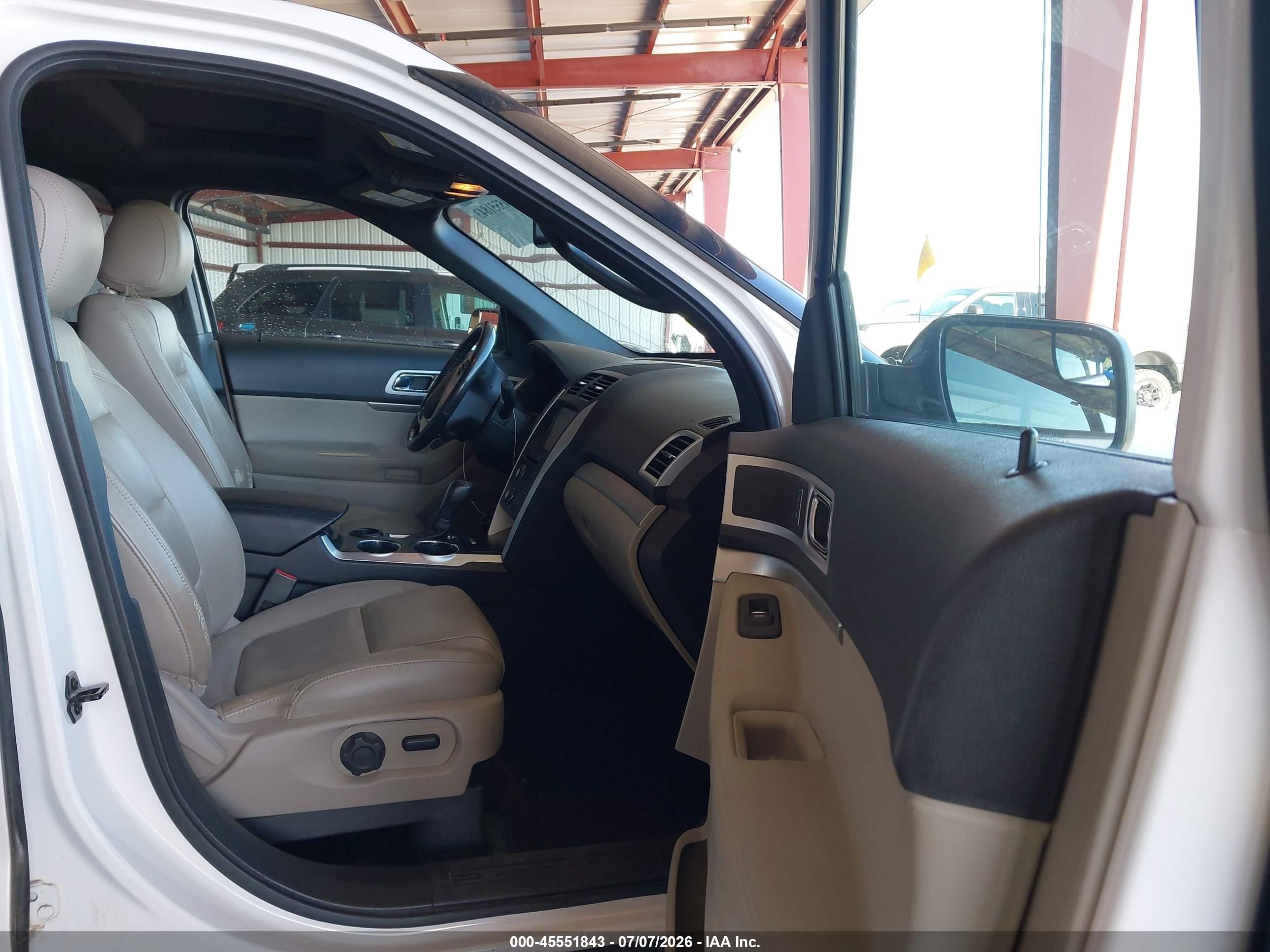 2013 Ford Explorer Xlt White vin: 1FM5K7D84DGA50580