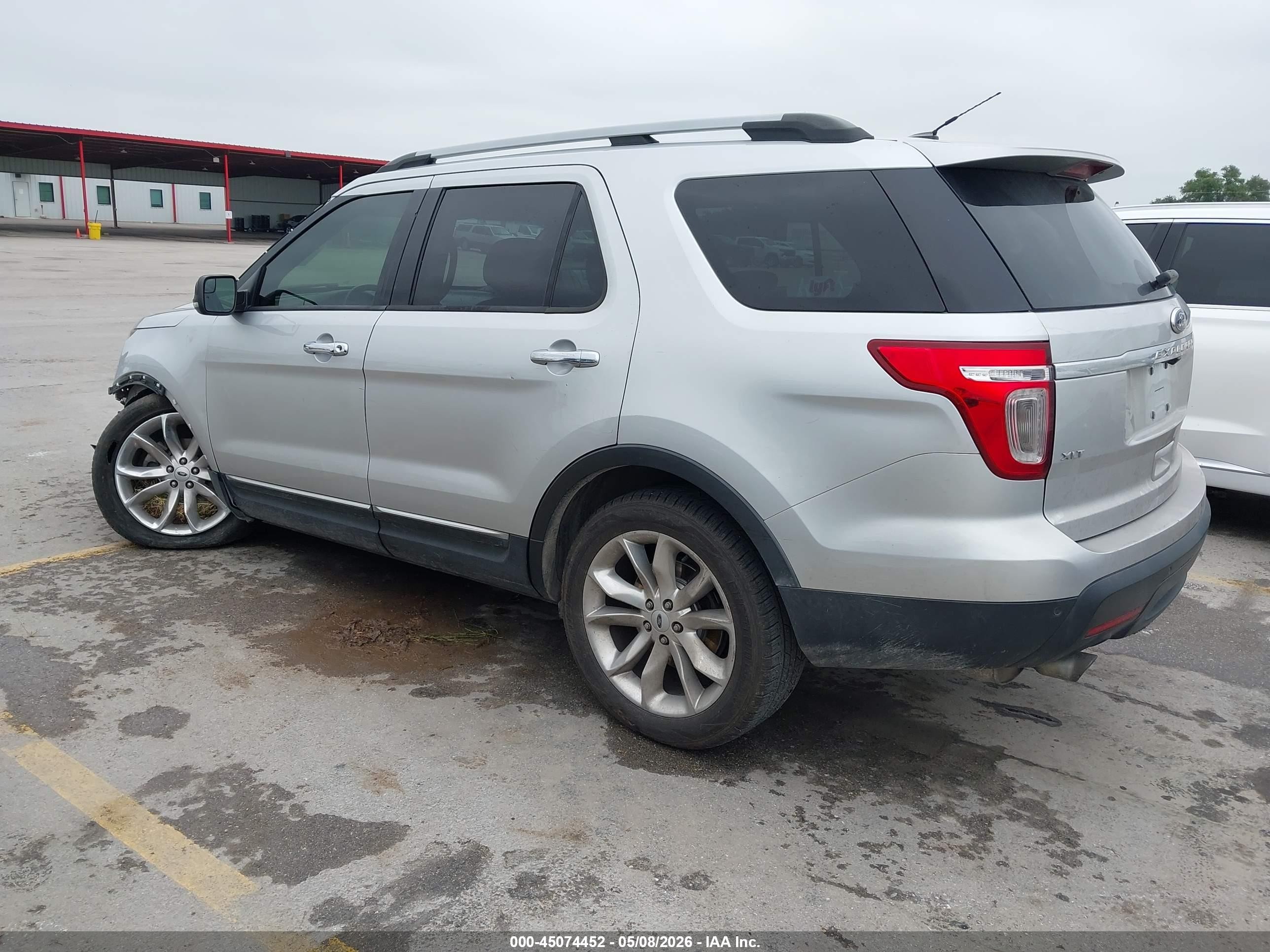 2013 Ford Explorer Xlt Silver vin: 1FM5K7D84DGA54175