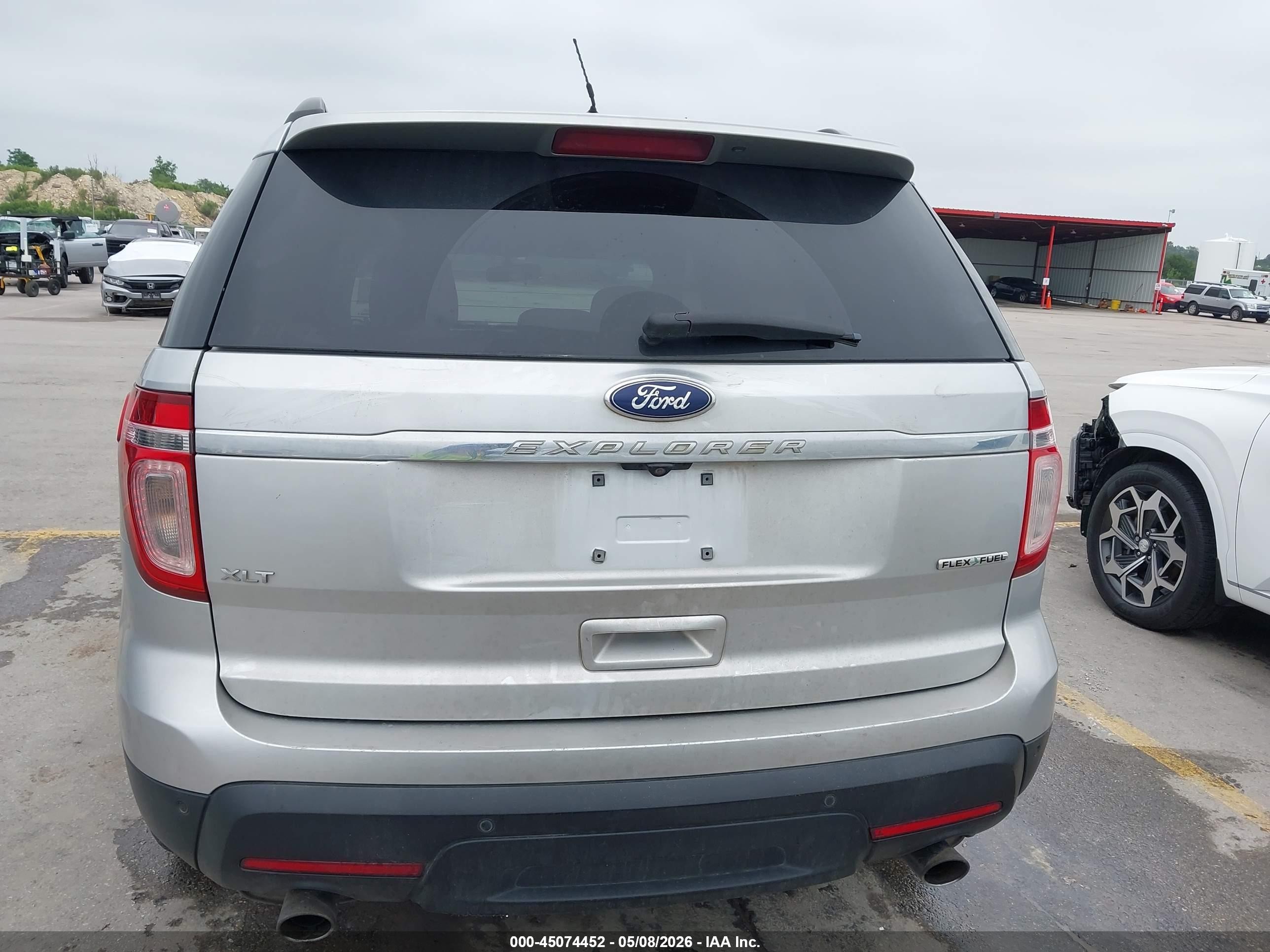 2013 Ford Explorer Xlt Silver vin: 1FM5K7D84DGA54175