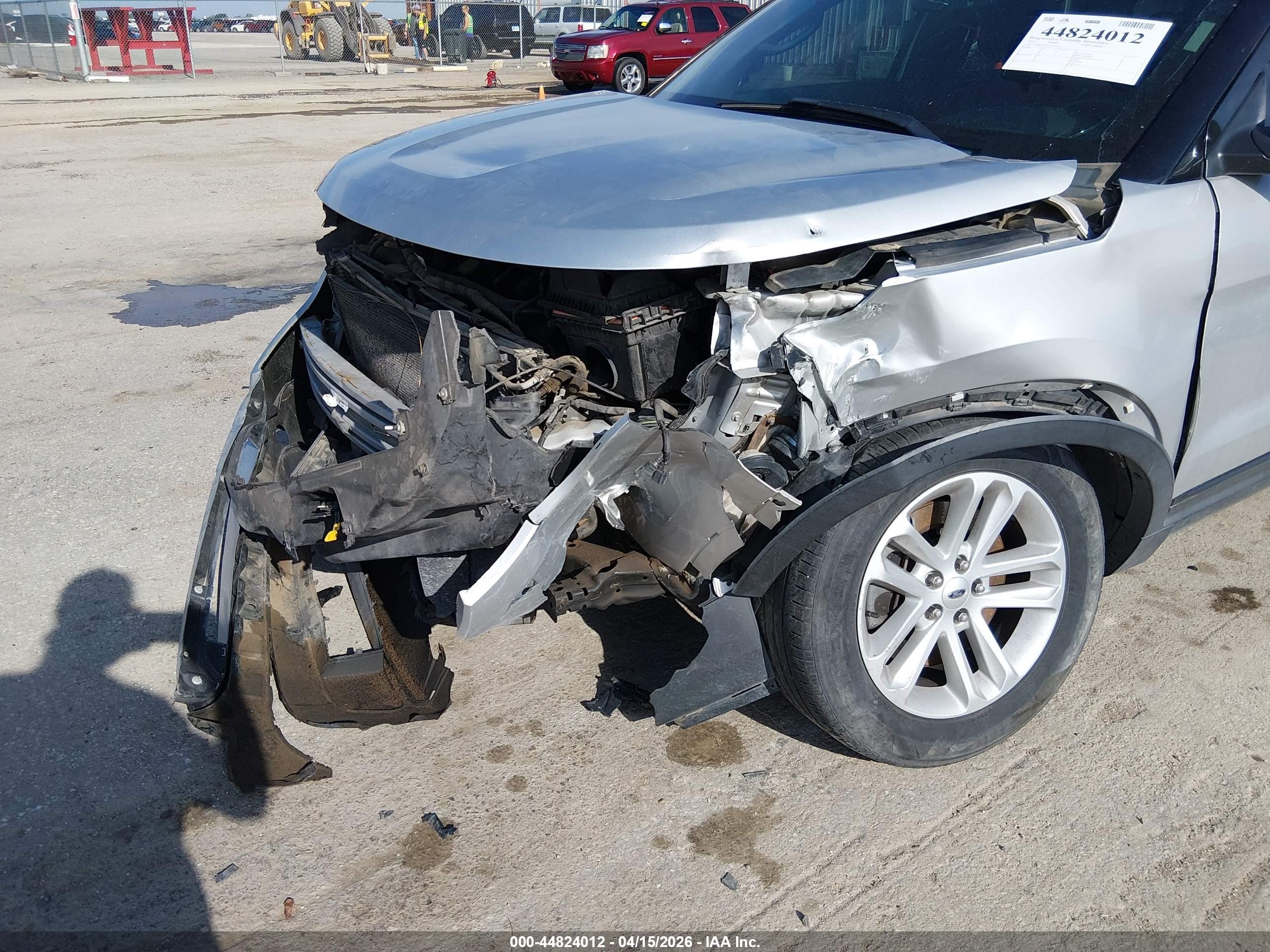 2014 Ford Explorer Xlt Серебряный vin: 1FM5K7D84EGA21016