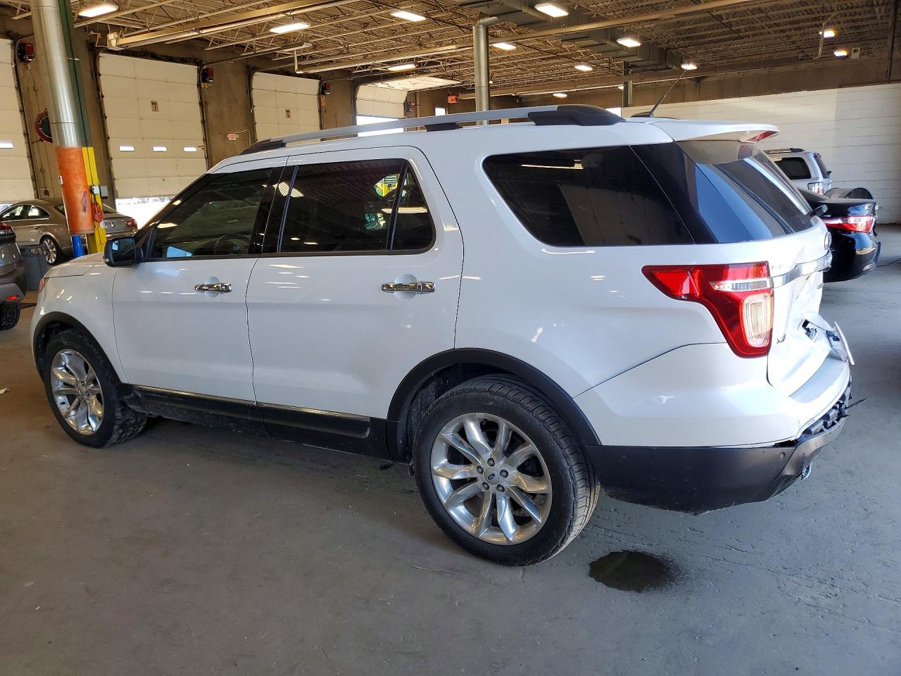 2014 Ford Explorer Xlt White vin: 1FM5K7D84EGA42125