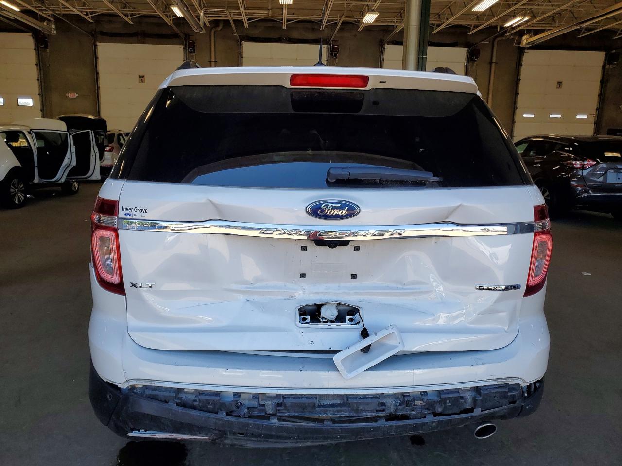 2014 Ford Explorer Xlt White vin: 1FM5K7D84EGA42125