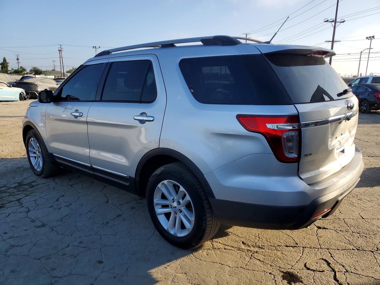 2014 Ford Explorer Xlt Silver vin: 1FM5K7D84EGA69776