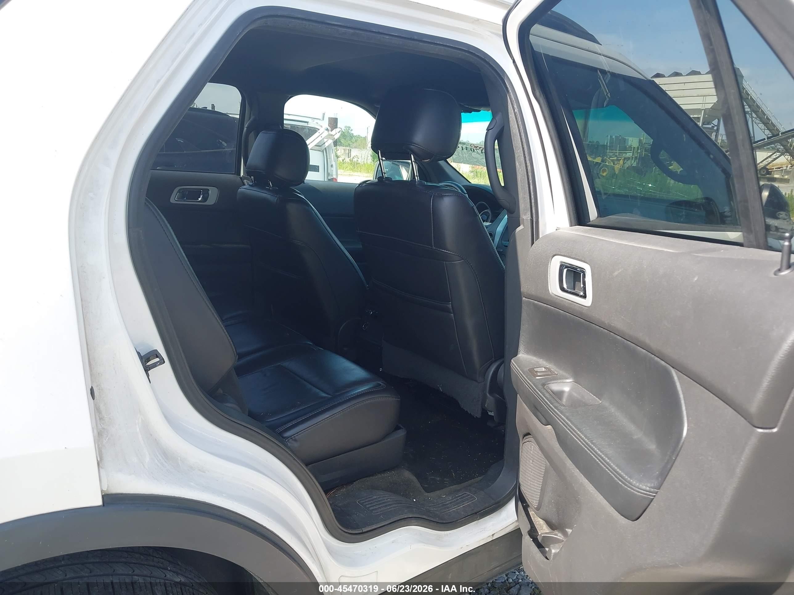 2014 Ford Explorer Xlt White vin: 1FM5K7D84EGA73374