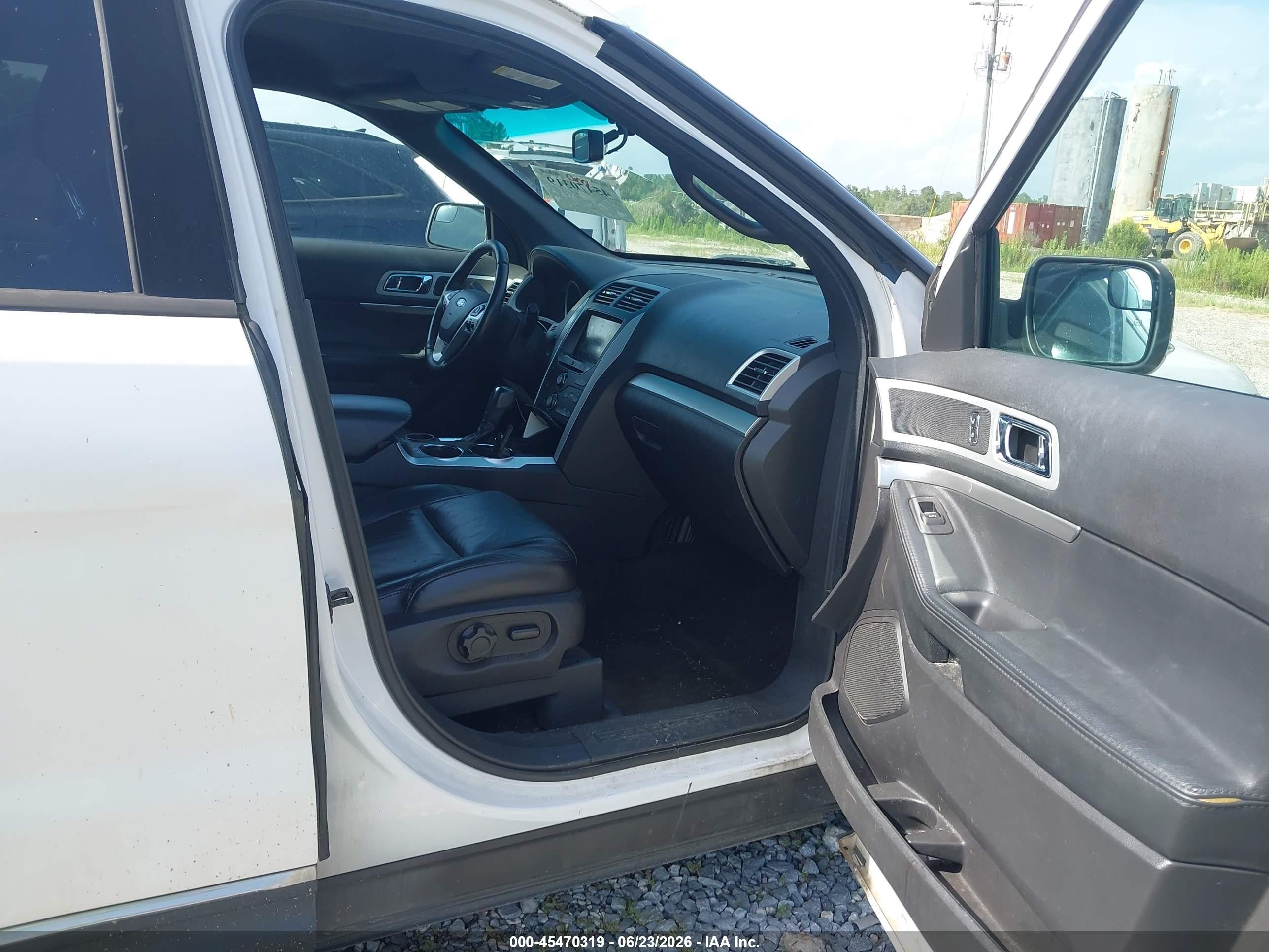 2014 Ford Explorer Xlt White vin: 1FM5K7D84EGA73374