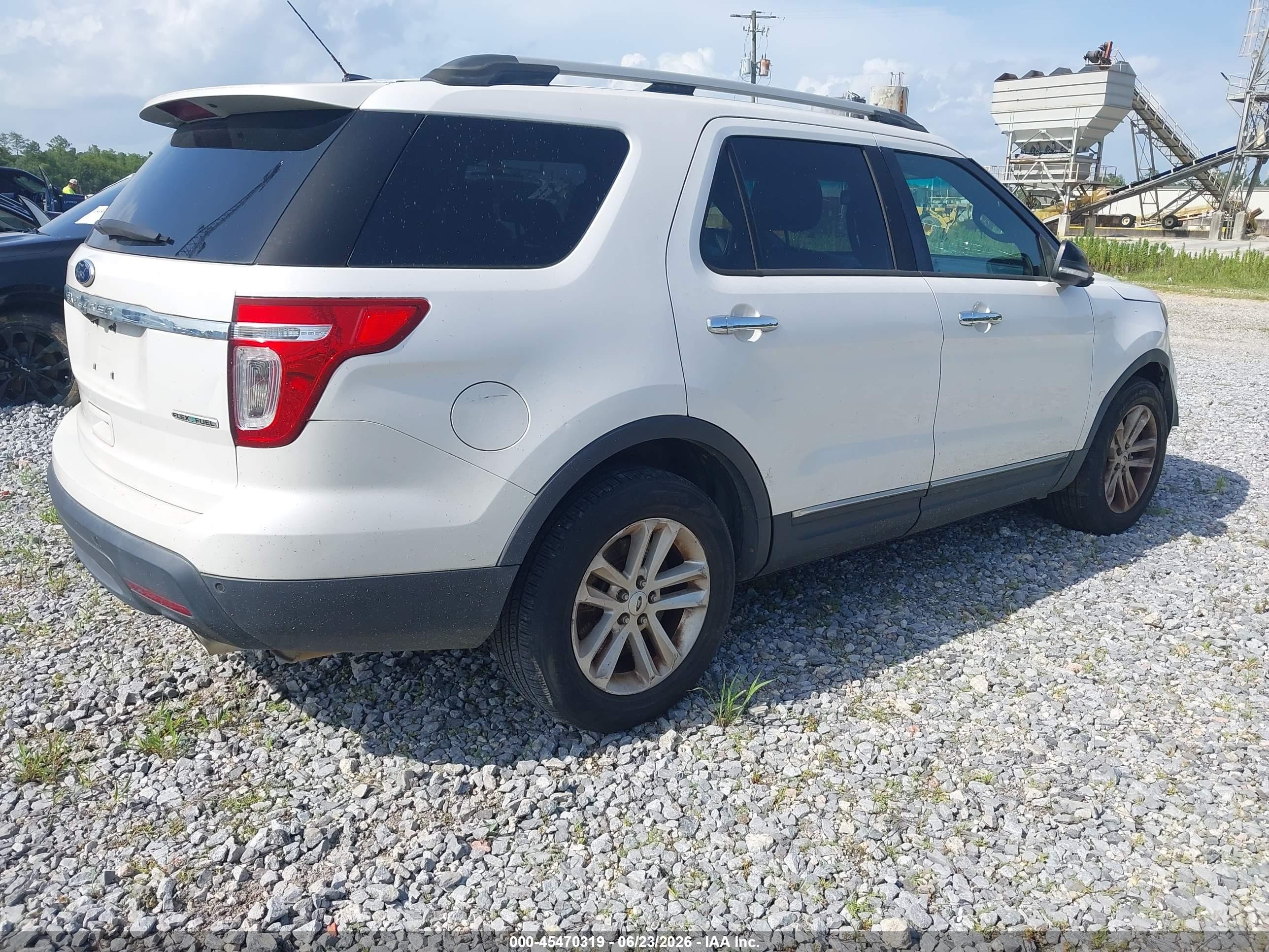 2014 Ford Explorer Xlt White vin: 1FM5K7D84EGA73374