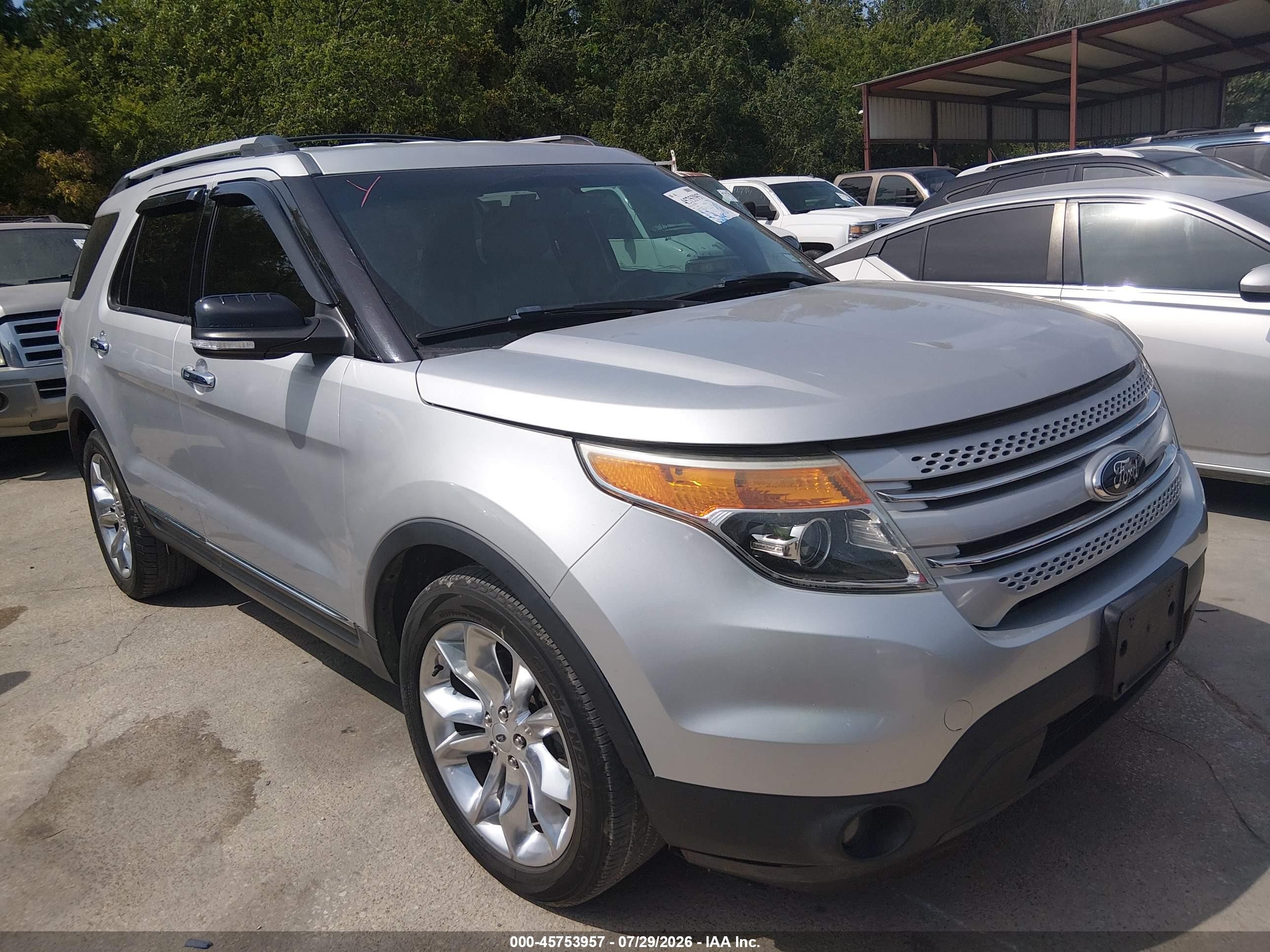 2014 Ford Explorer Xlt Silver vin: 1FM5K7D84EGA88523