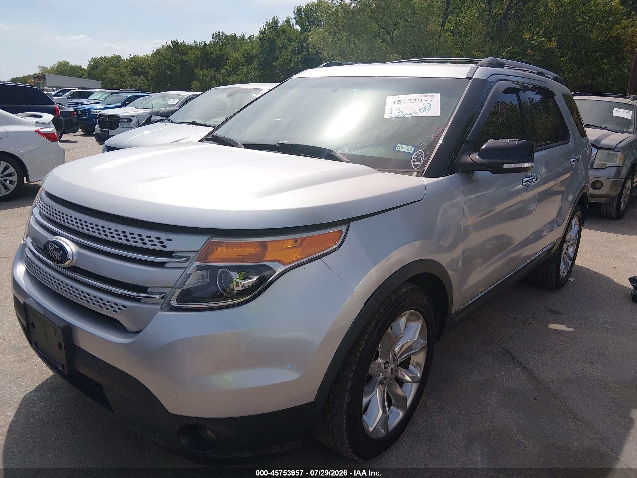 2014 Ford Explorer Xlt Silver vin: 1FM5K7D84EGA88523