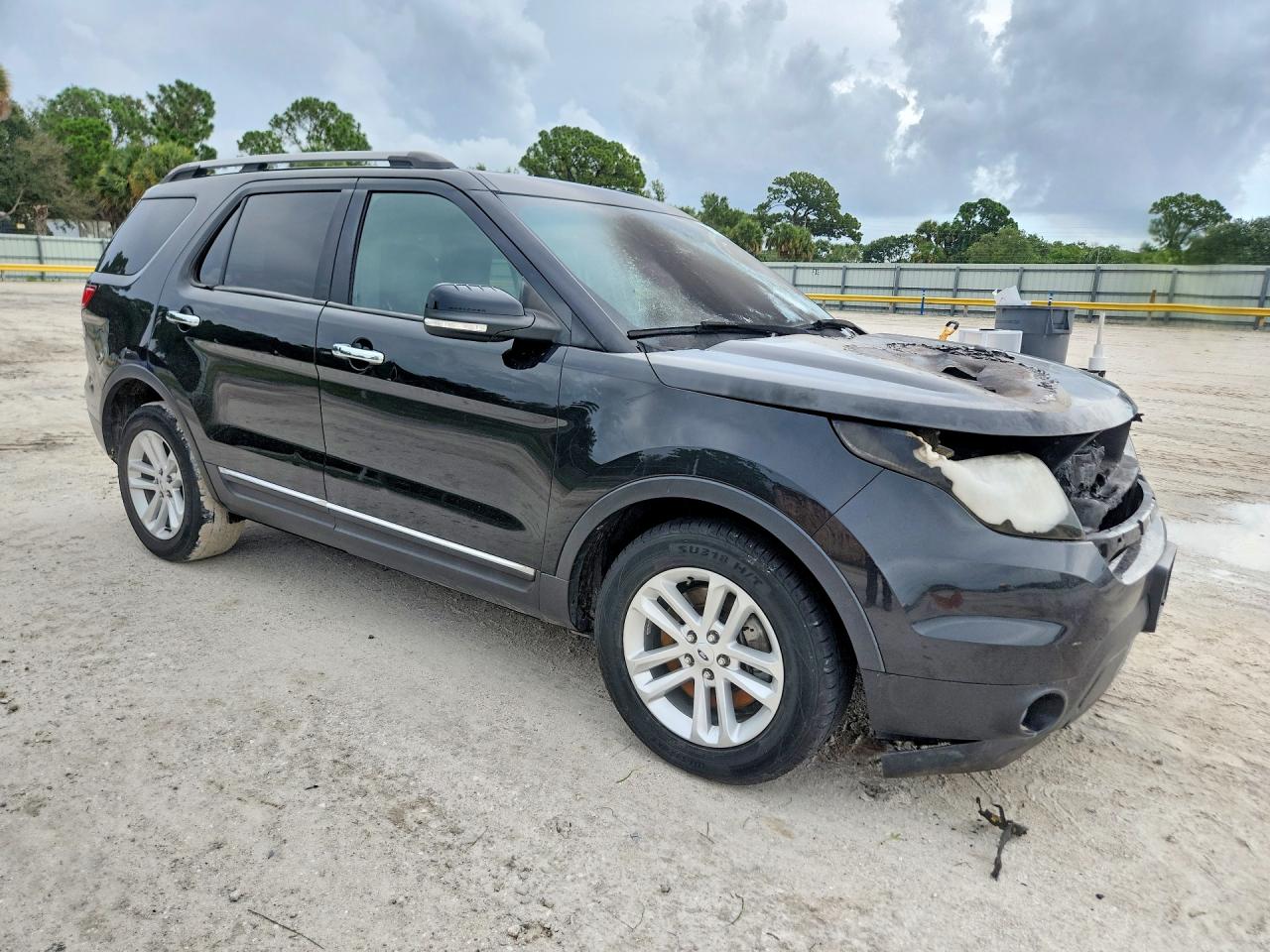 2014 Ford Explorer Черный vin: 1FM5K7D84EGC57035