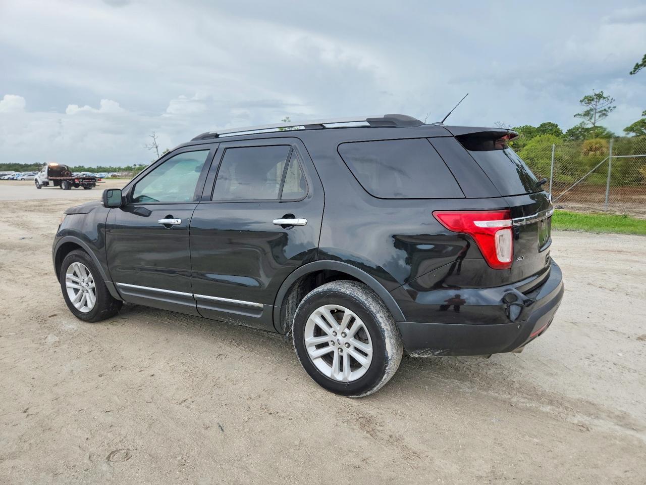 2014 Ford Explorer Черный vin: 1FM5K7D84EGC57035