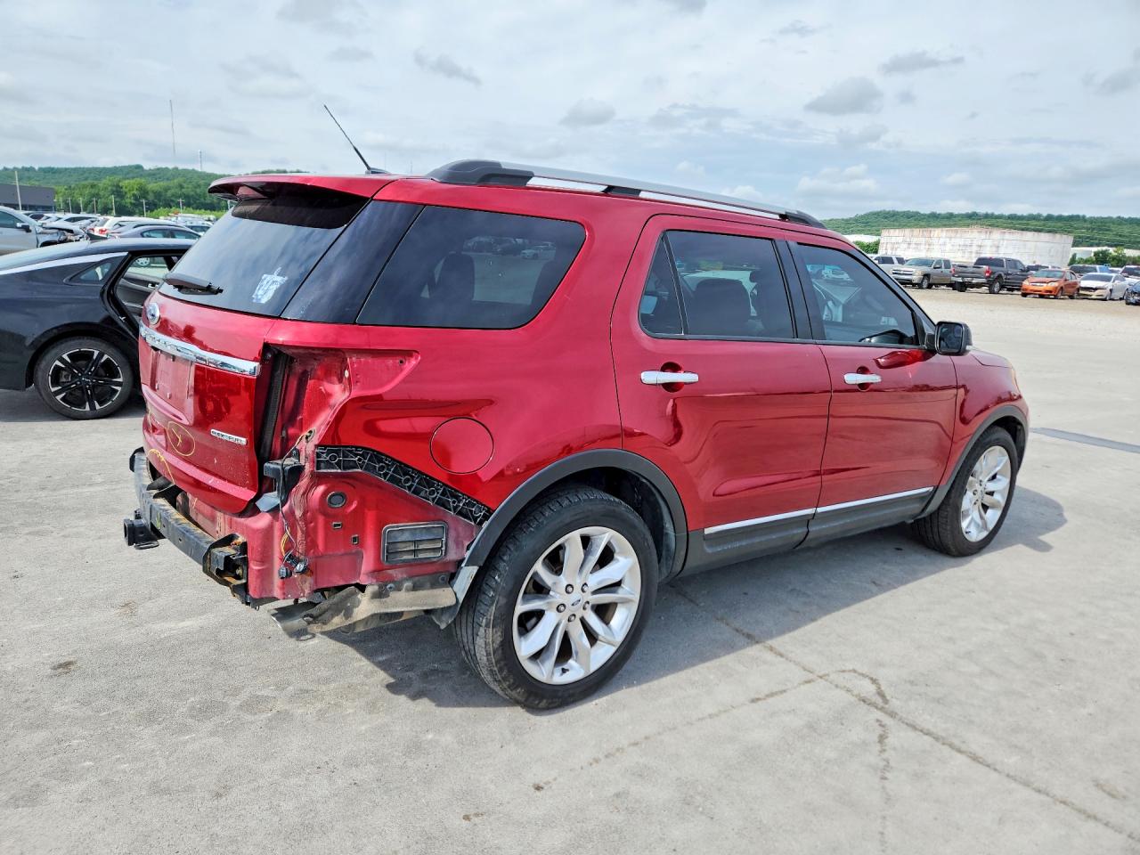 2015 Ford Explorer Xlt Красный vin: 1FM5K7D84FGA99796