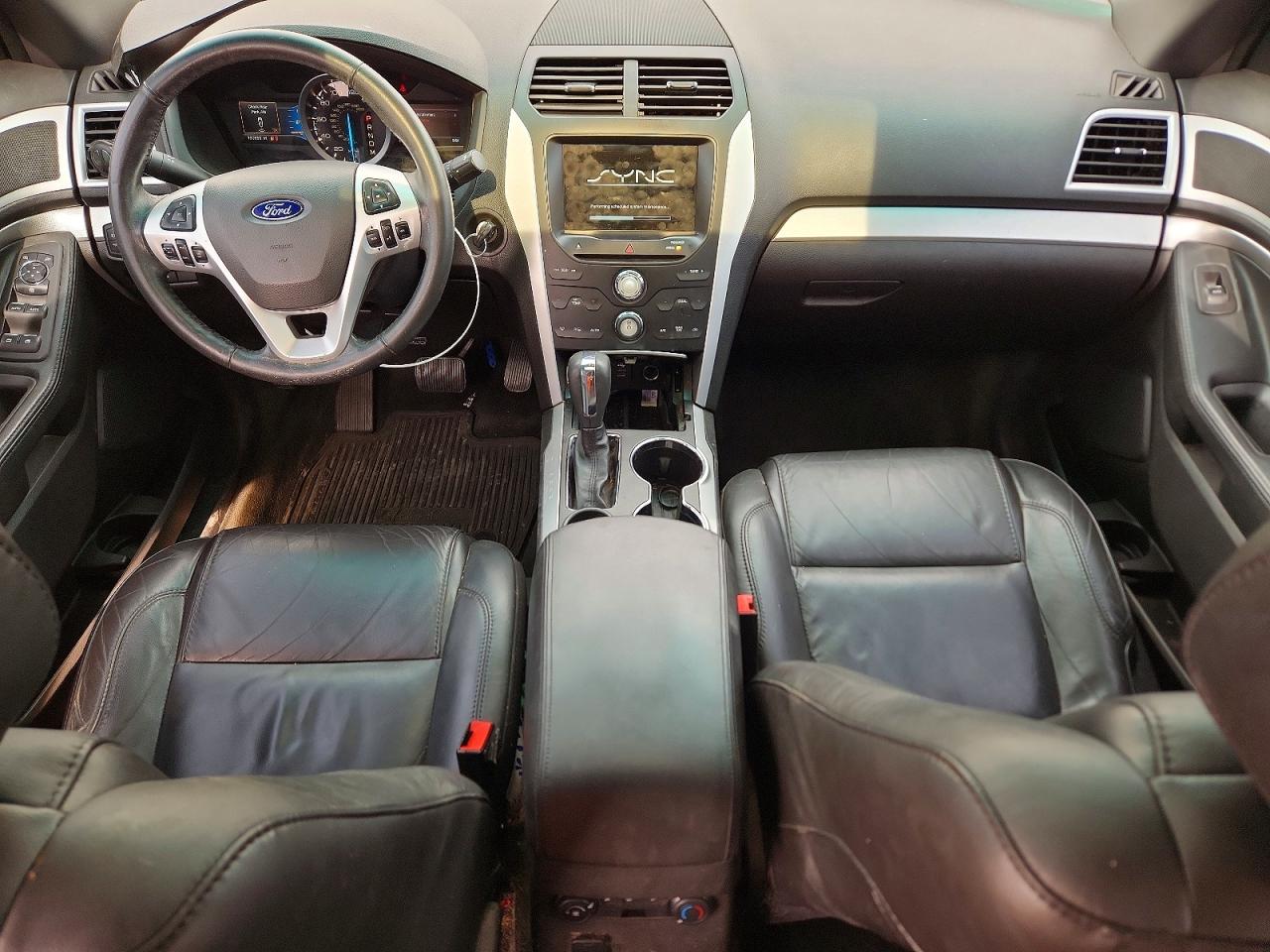 2015 Ford Explorer Xlt Красный vin: 1FM5K7D84FGA99796