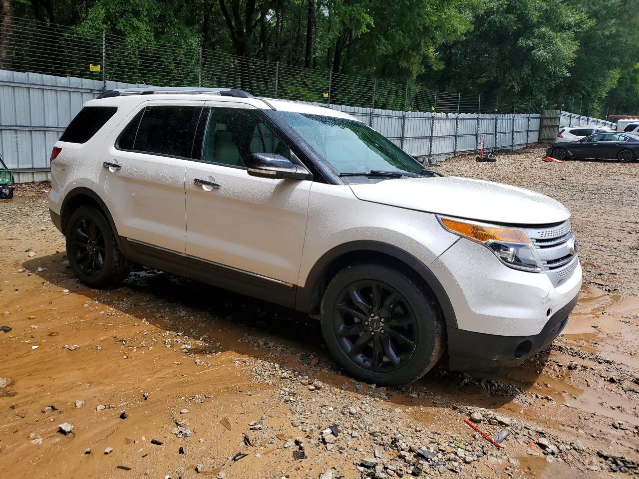 2015 Ford Explorer Xlt White vin: 1FM5K7D84FGC02599