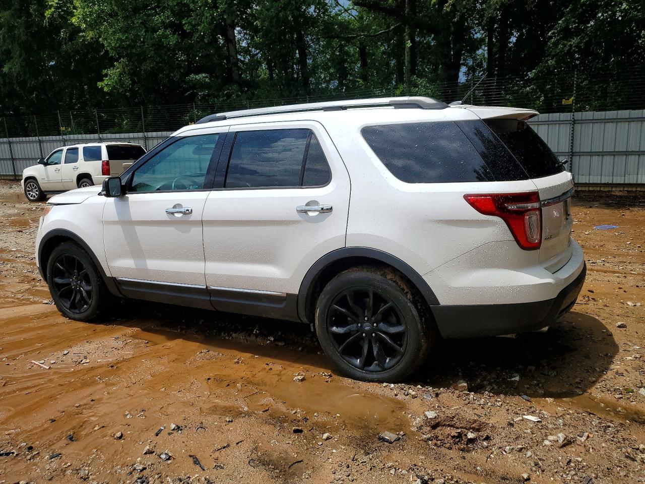 2015 Ford Explorer Xlt White vin: 1FM5K7D84FGC02599