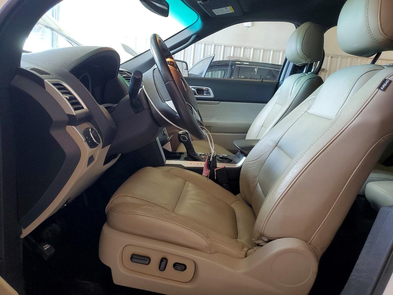 2015 Ford Explorer Xlt White vin: 1FM5K7D84FGC15367