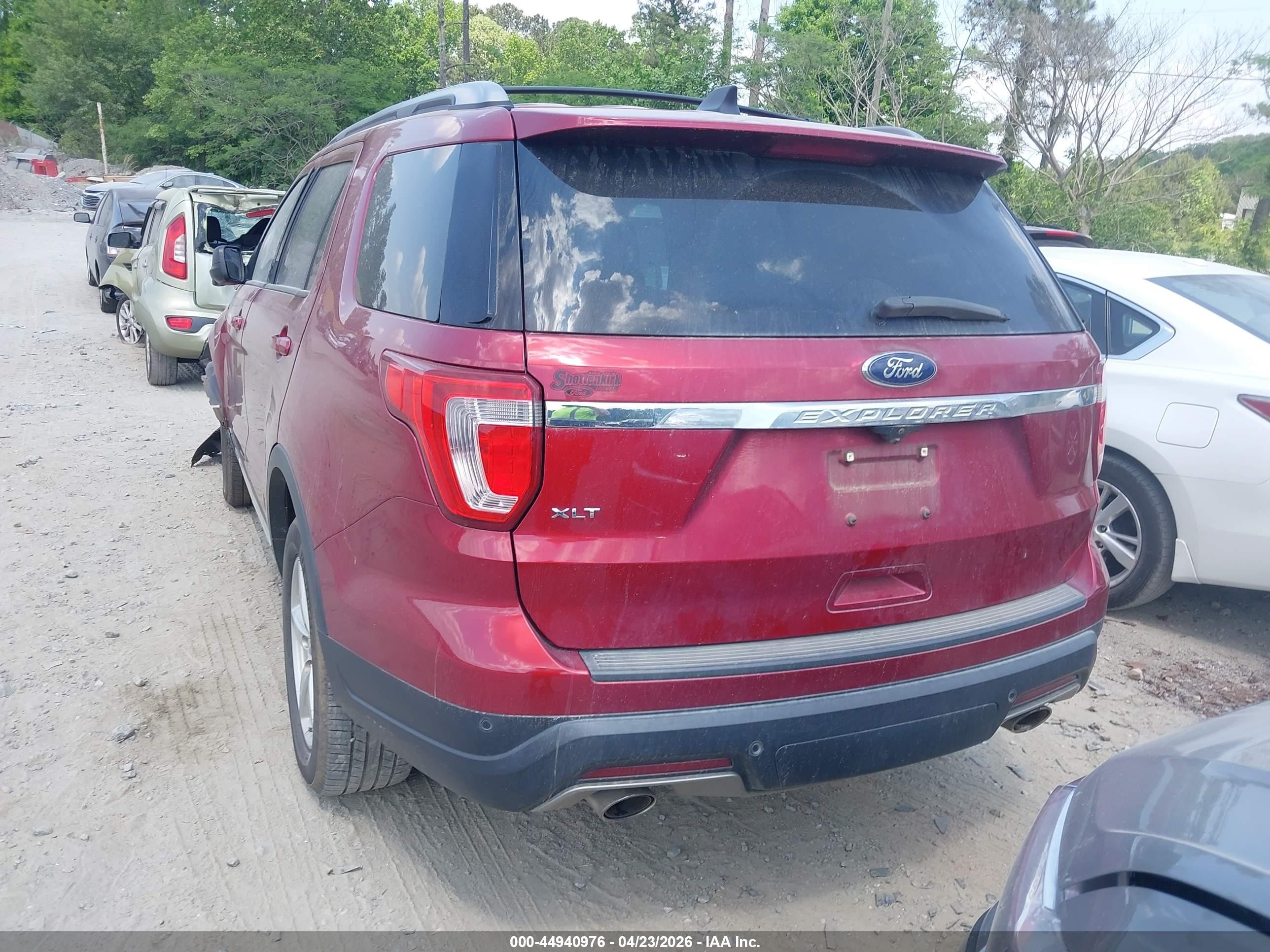 2018 Ford Explorer Xlt Red vin: 1FM5K7D84JGC02739