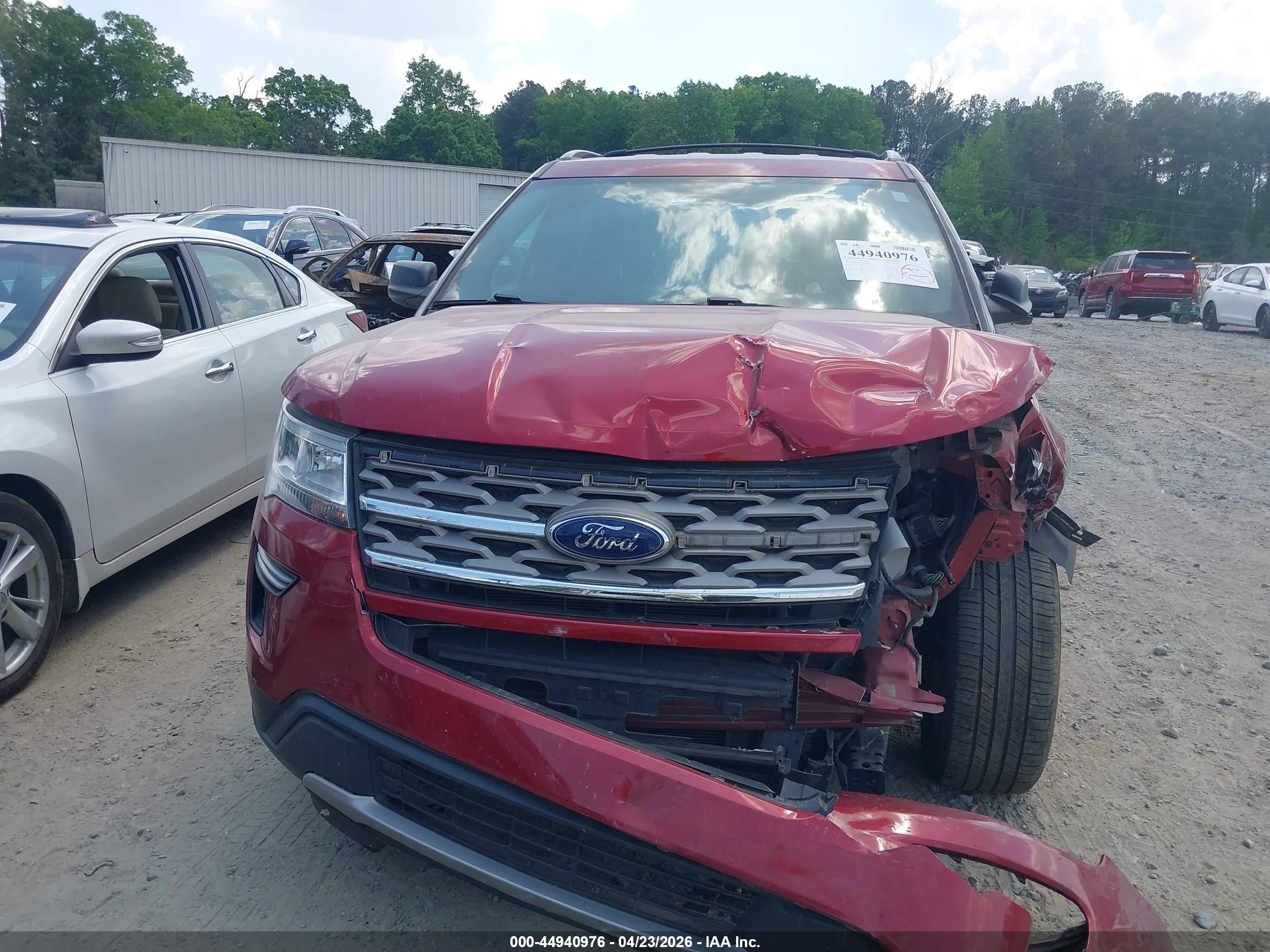 2018 Ford Explorer Xlt Red vin: 1FM5K7D84JGC02739