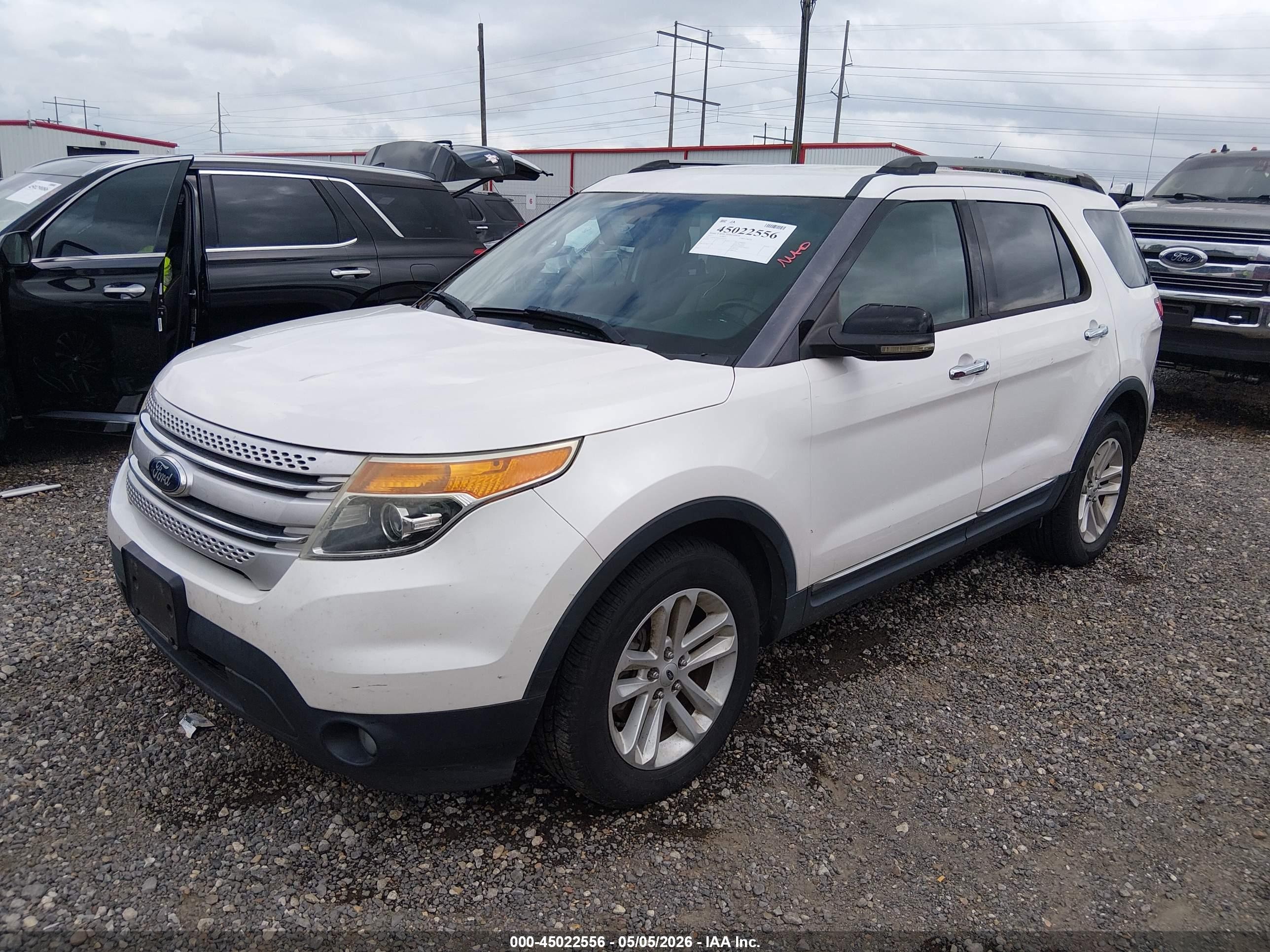 2013 Ford Explorer Xlt Белый vin: 1FM5K7D85DGA16521