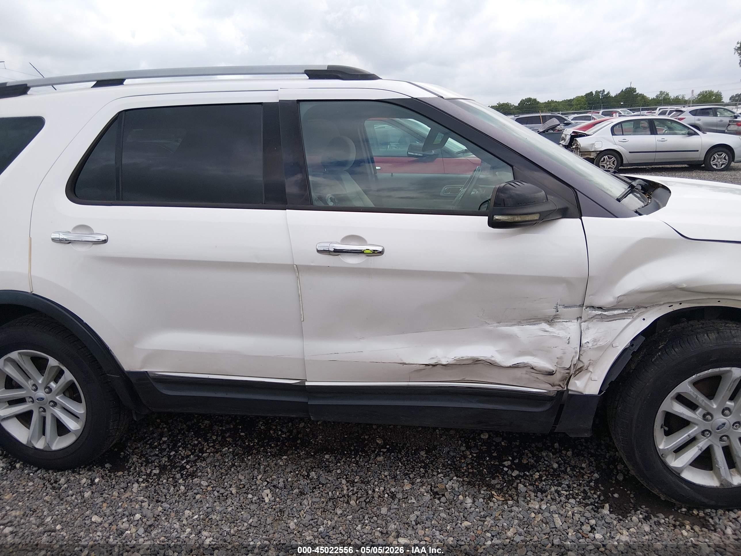 2013 Ford Explorer Xlt Белый vin: 1FM5K7D85DGA16521