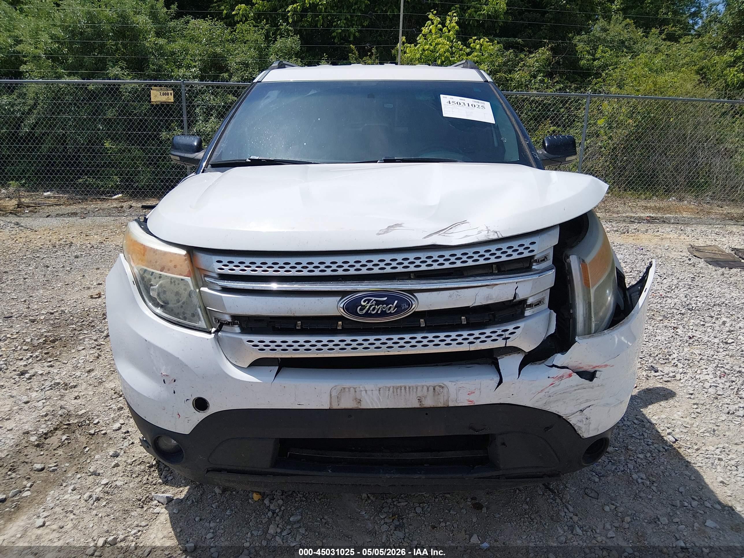 2013 Ford Explorer Xlt White vin: 1FM5K7D85DGA18298