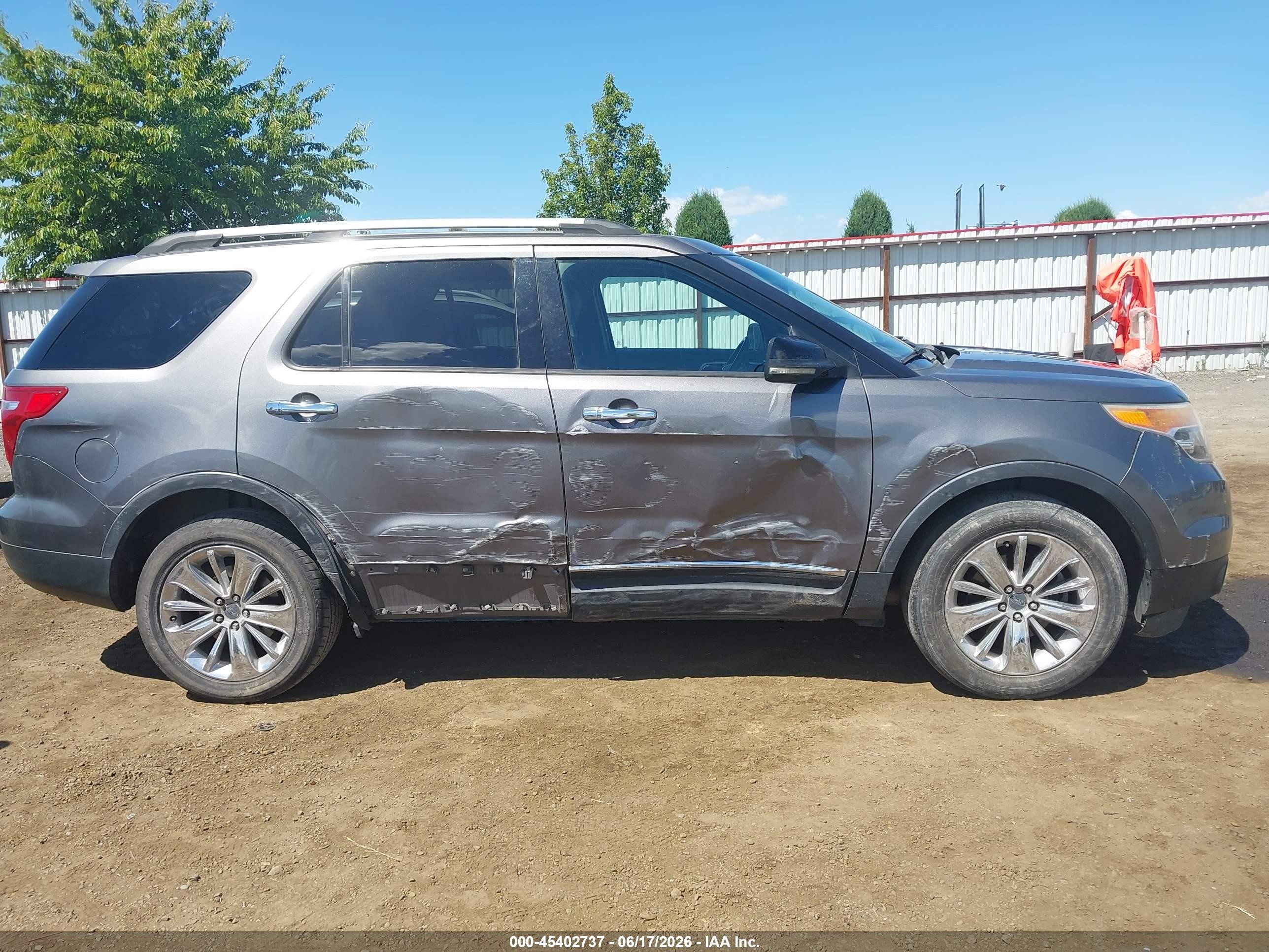 2013 Ford Explorer Xlt Gray vin: 1FM5K7D85DGA51317