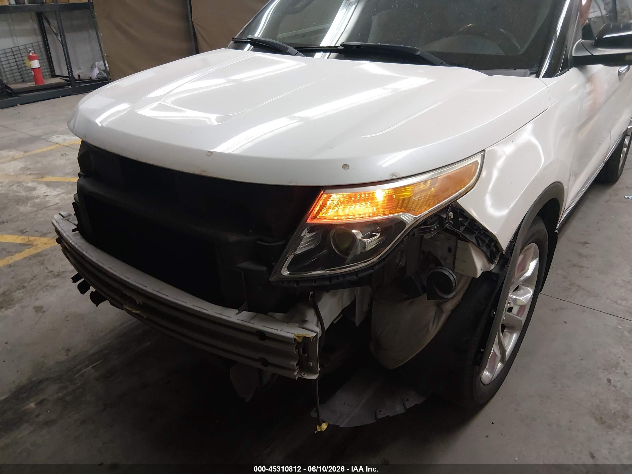 2013 Ford Explorer Xlt Белый vin: 1FM5K7D85DGA80042