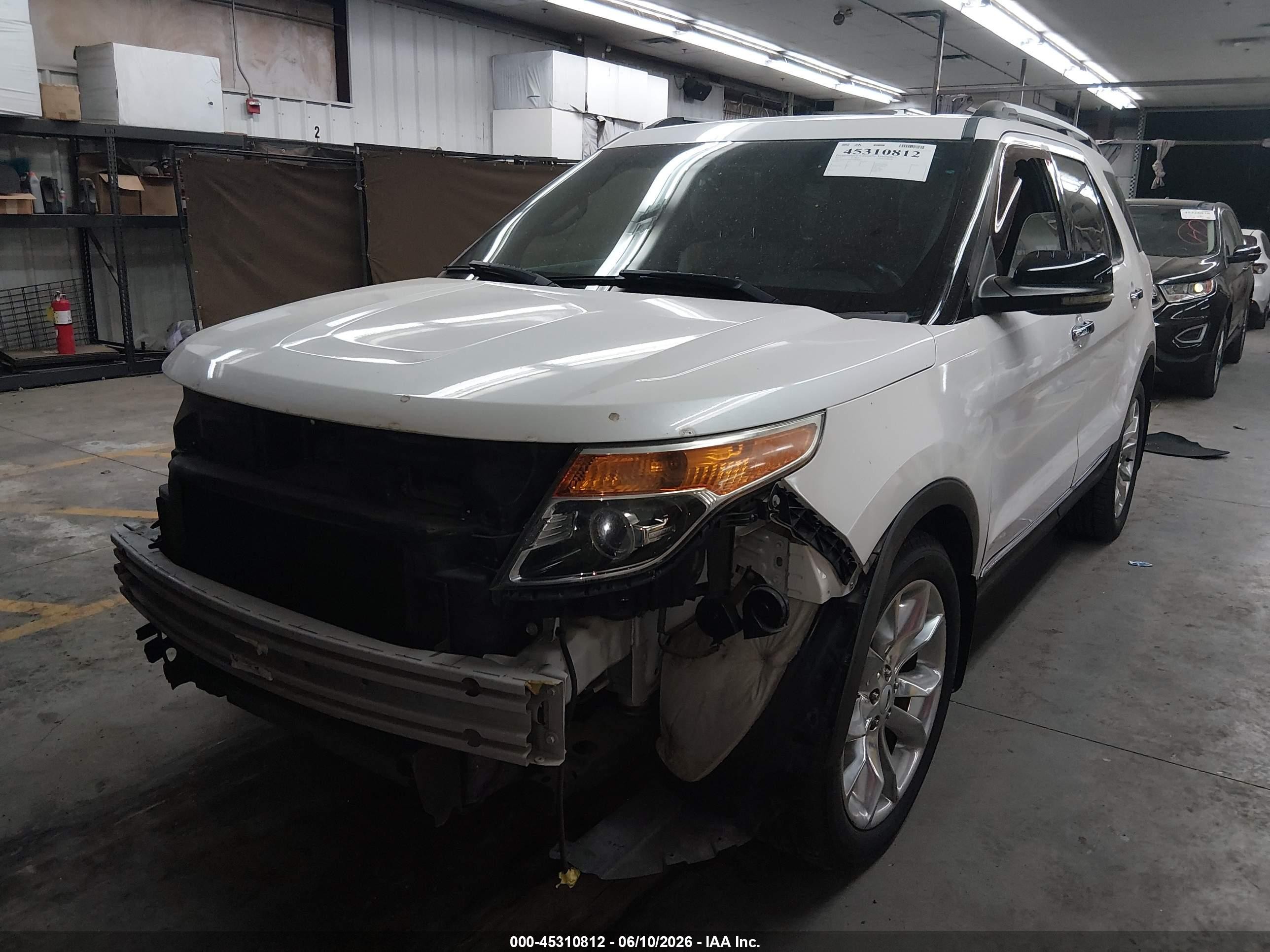 2013 Ford Explorer Xlt Белый vin: 1FM5K7D85DGA80042