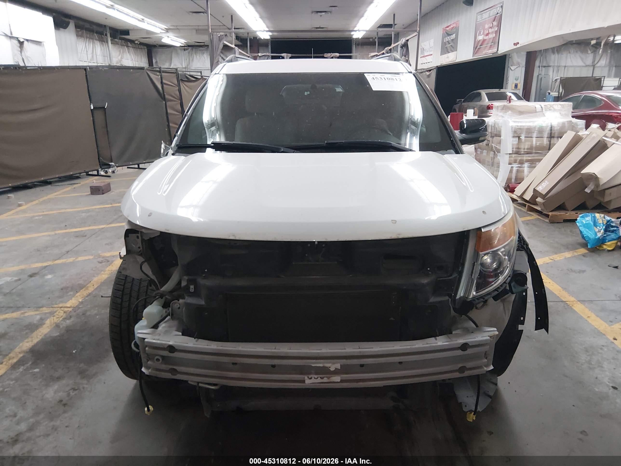 2013 Ford Explorer Xlt Белый vin: 1FM5K7D85DGA80042