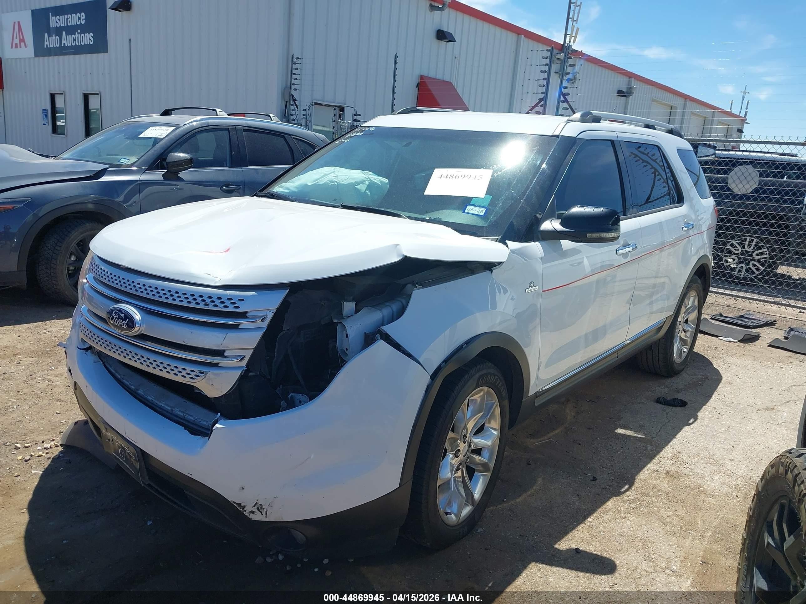 2013 Ford Explorer Xlt White vin: 1FM5K7D85DGA92689