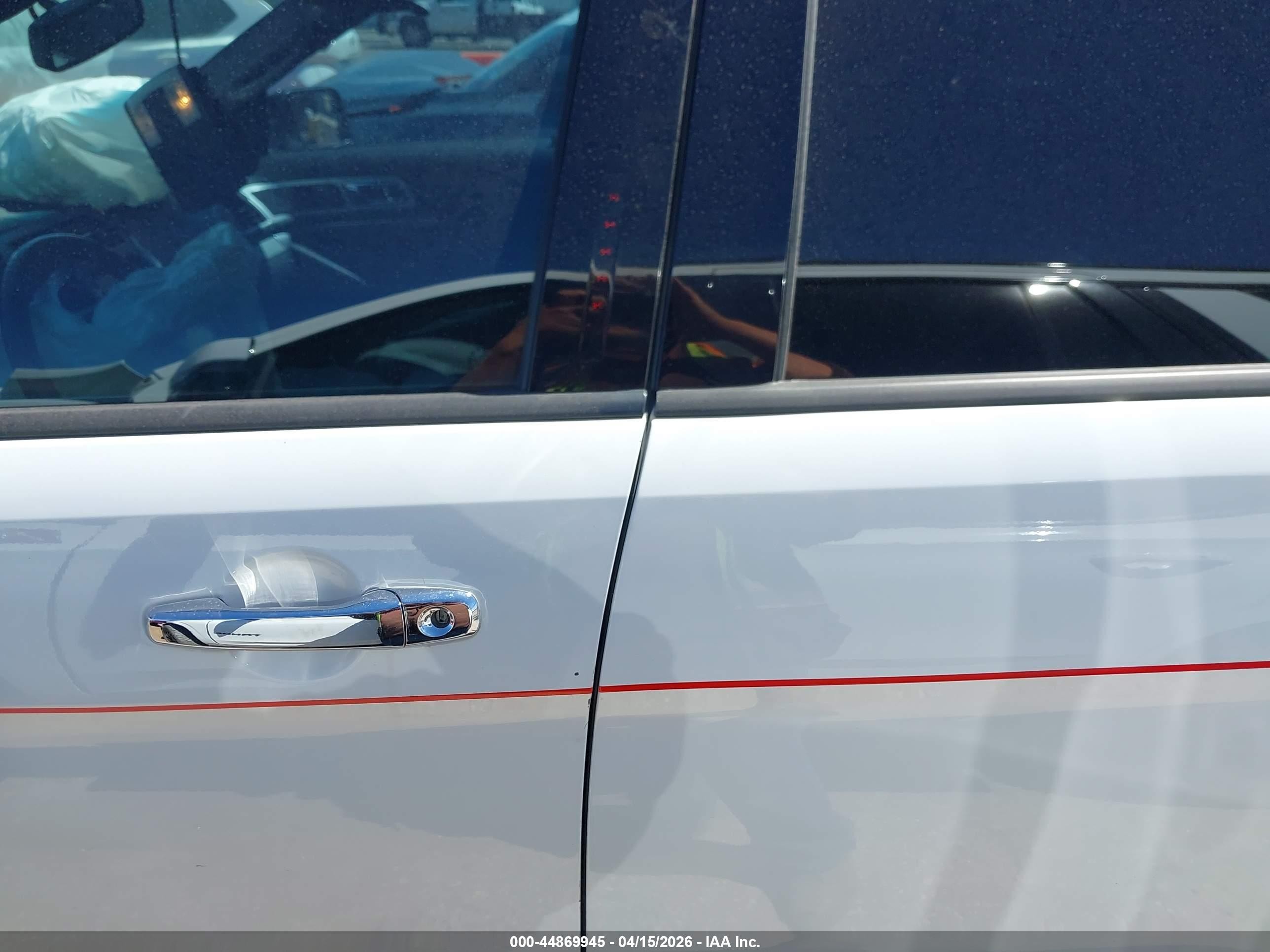 2013 Ford Explorer Xlt White vin: 1FM5K7D85DGA92689