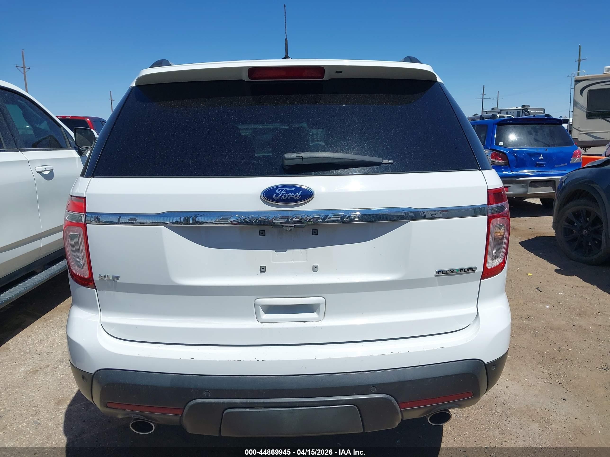 2013 Ford Explorer Xlt White vin: 1FM5K7D85DGA92689
