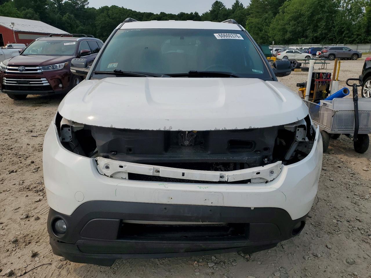 2013 Ford Explorer Xlt White vin: 1FM5K7D85DGC06643