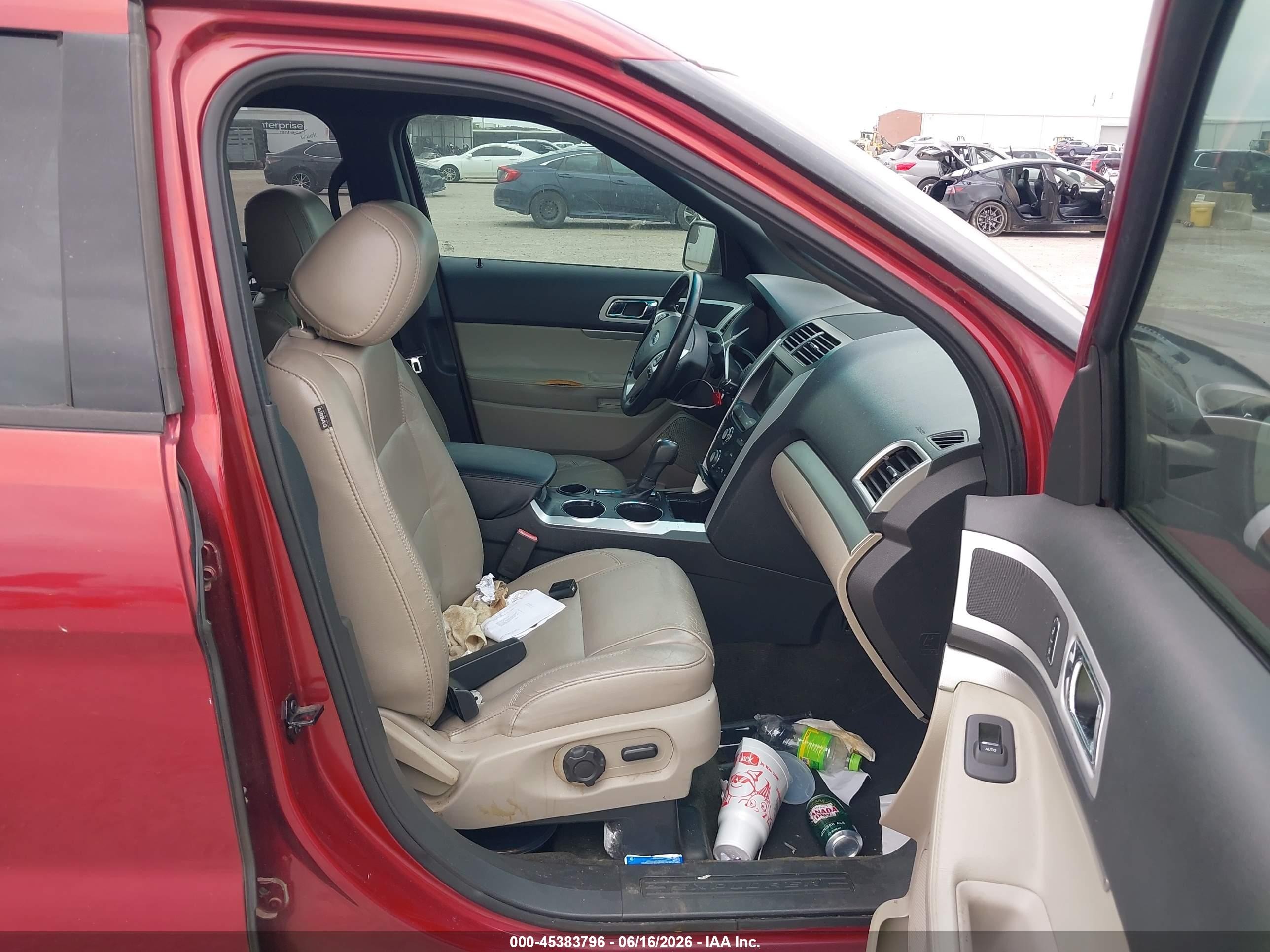 2013 Ford Explorer Xlt Red vin: 1FM5K7D85DGC90530